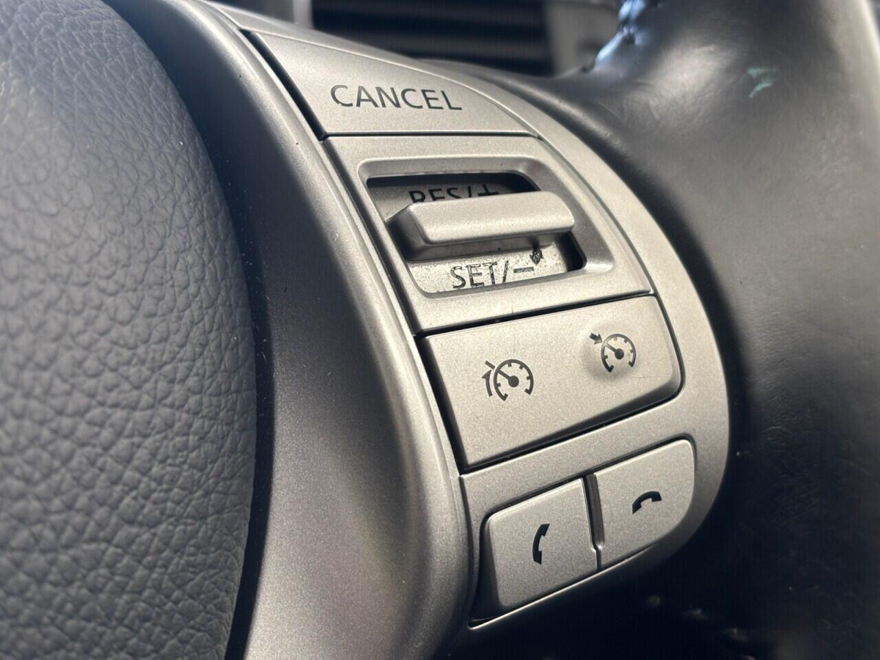 Nissan Pulsar view 34