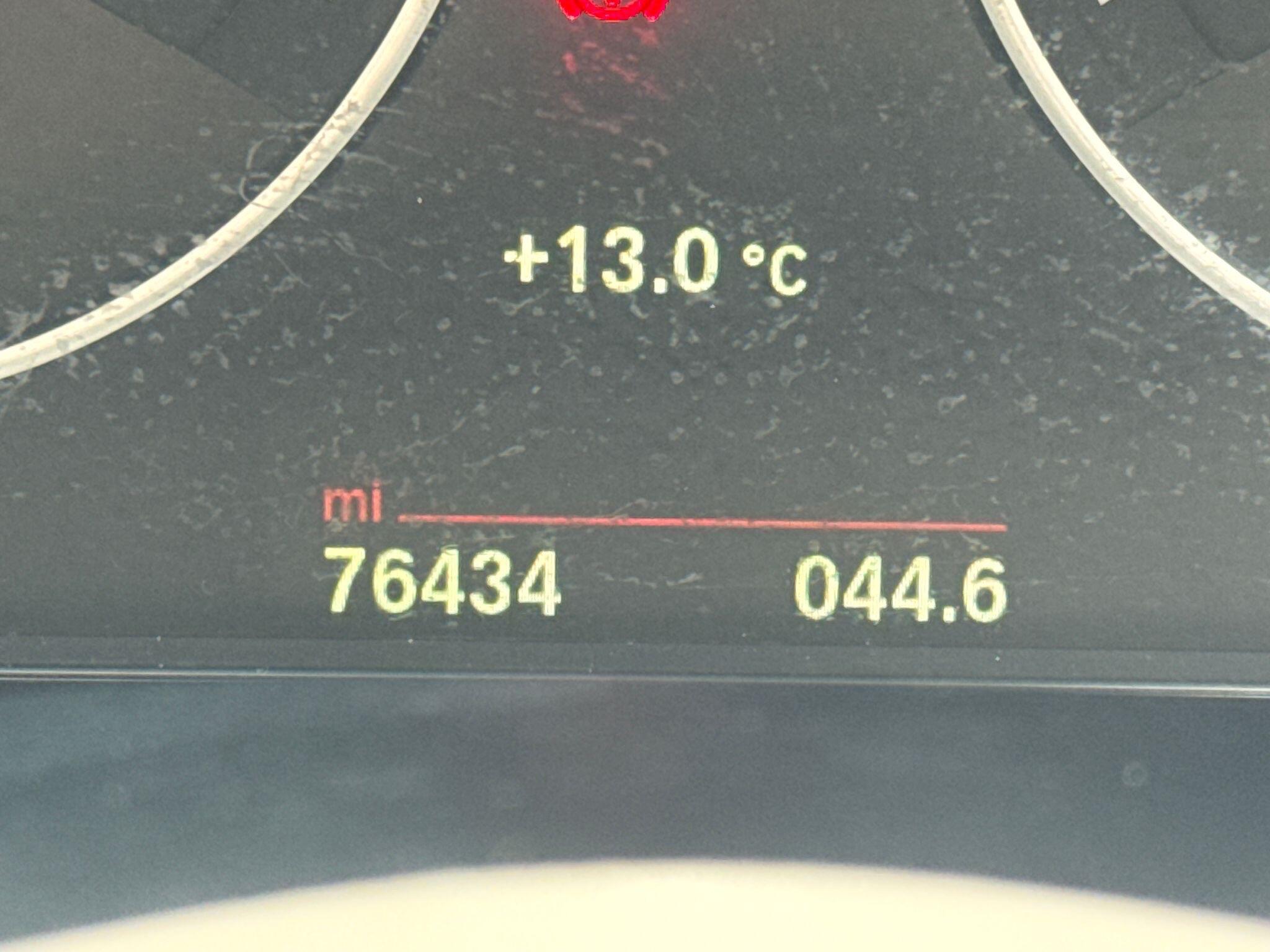 BMW 3 Series view 29