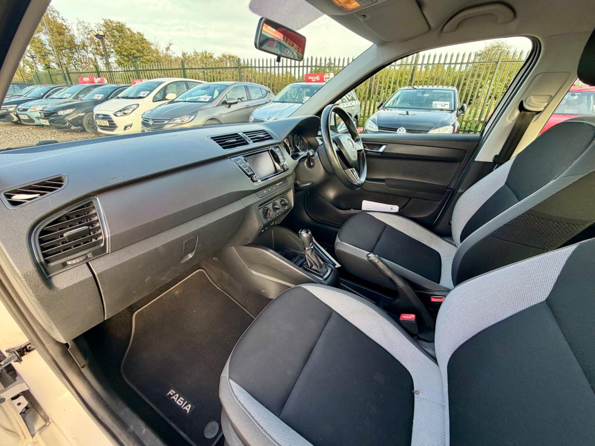 Skoda Fabia view 23