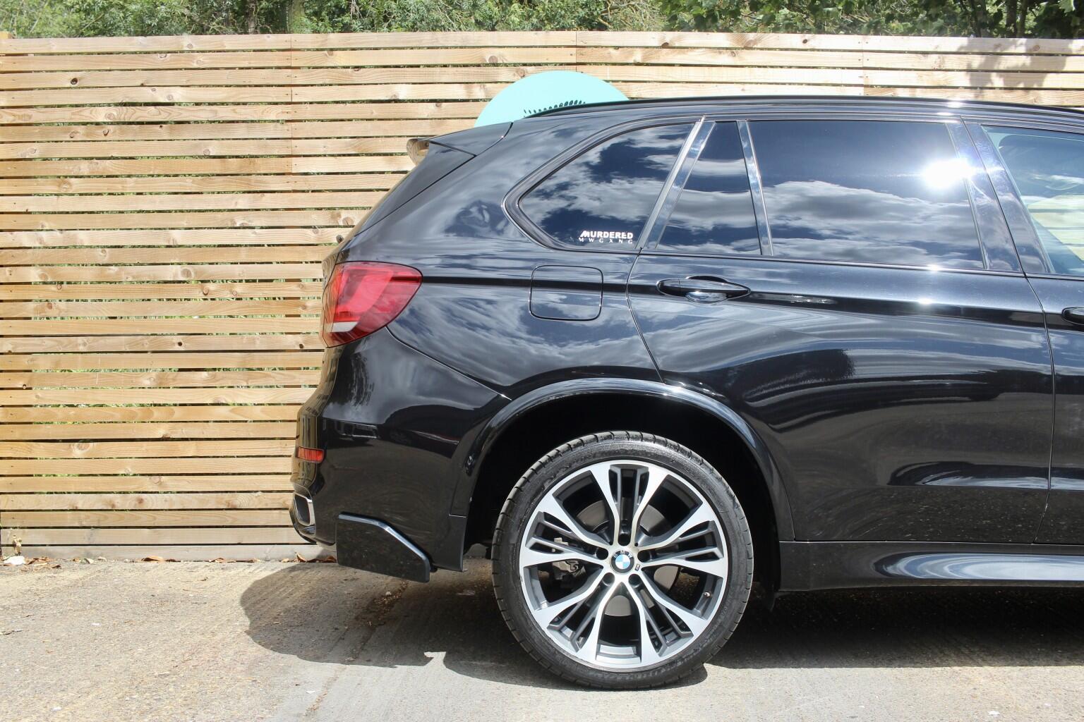 BMW X5 view 45