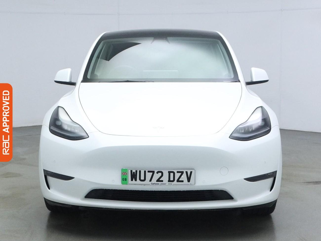 Tesla Model Y view 8