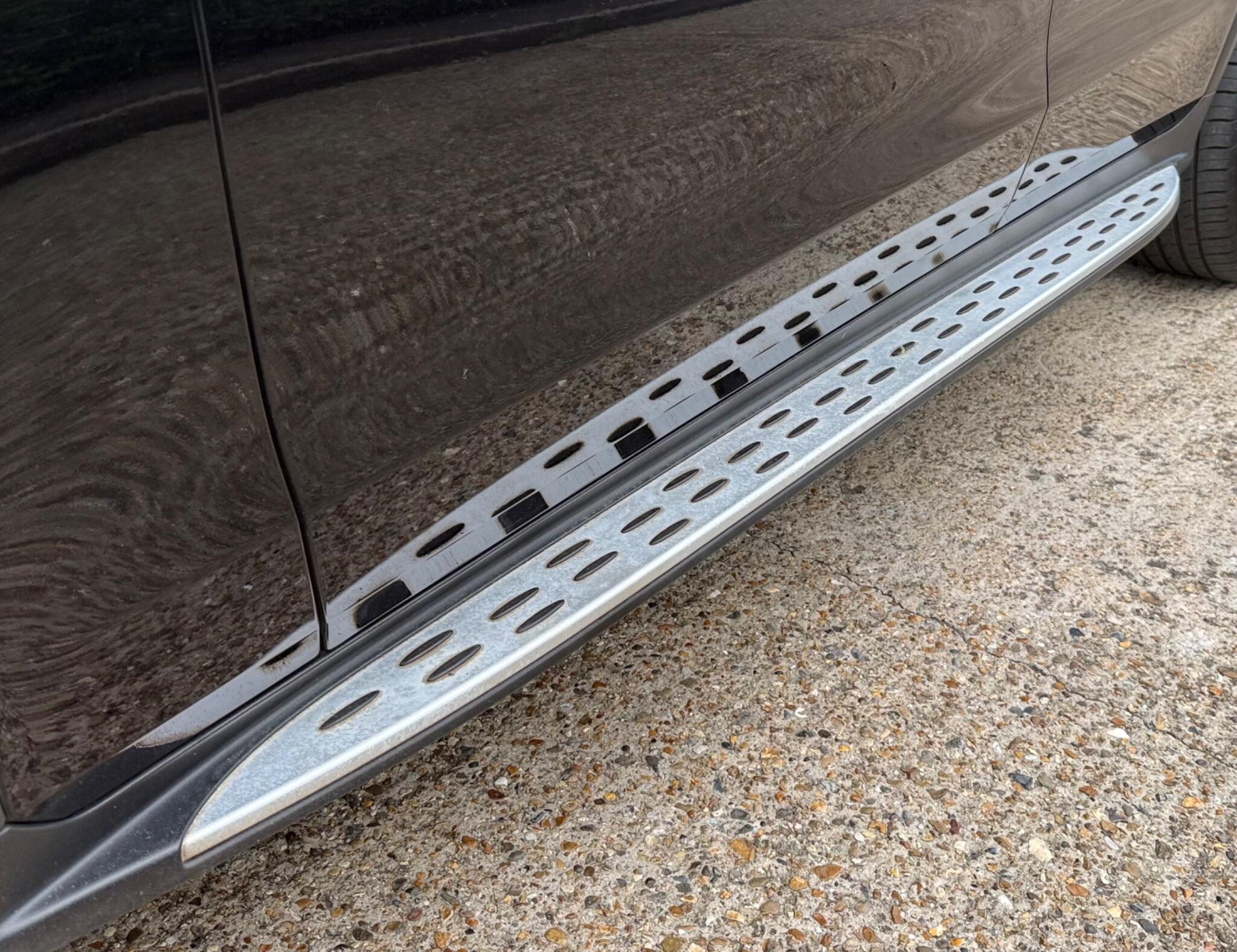 Mercedes-Benz GLC view 38