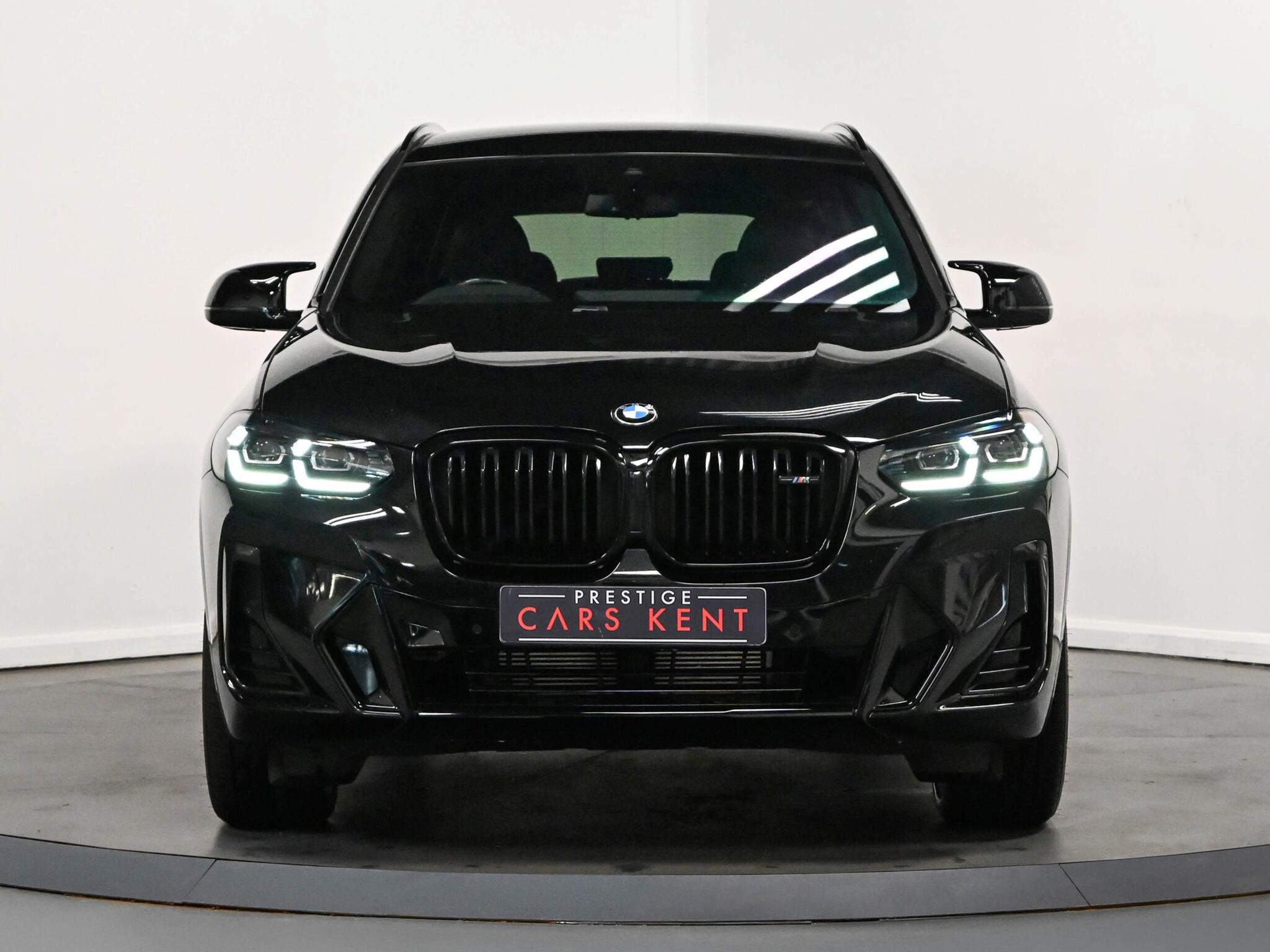 BMW X3 view 22
