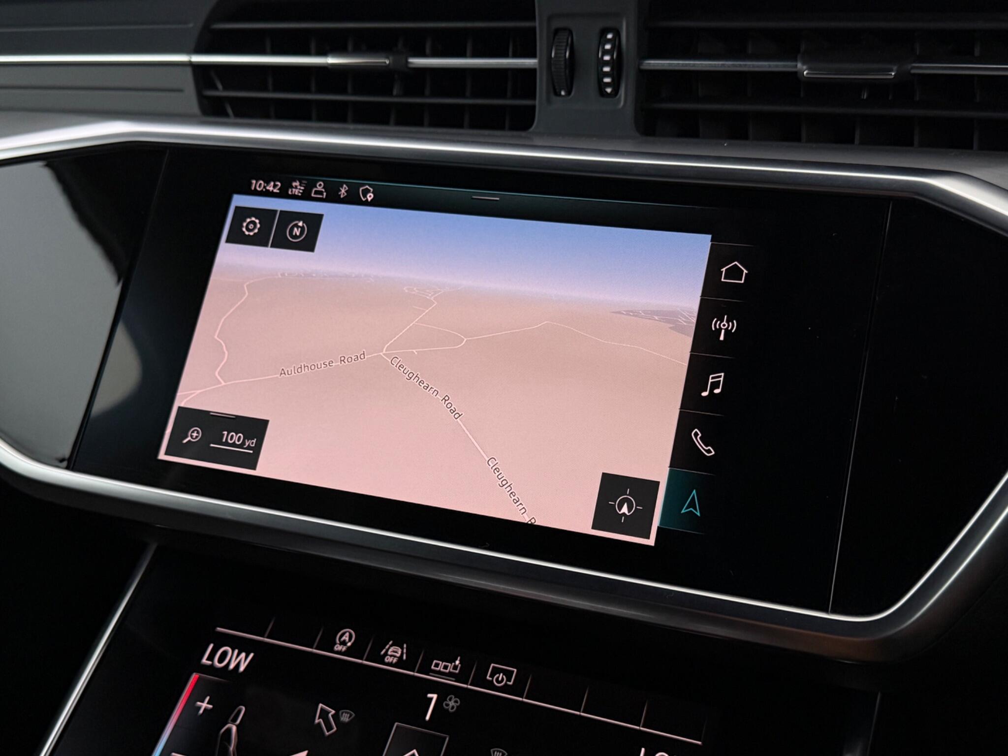 Audi A6 view 30