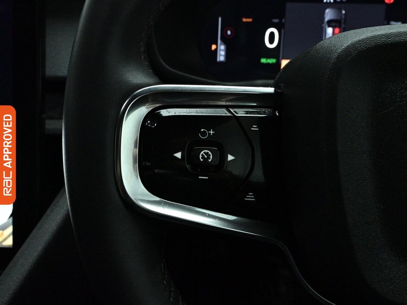 Polestar 2 view 25