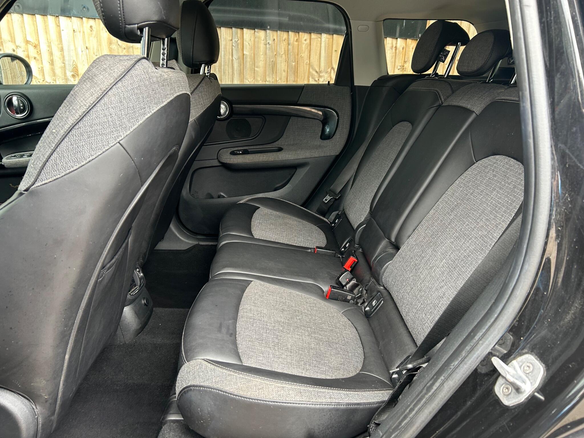 Mini Countryman view 31
