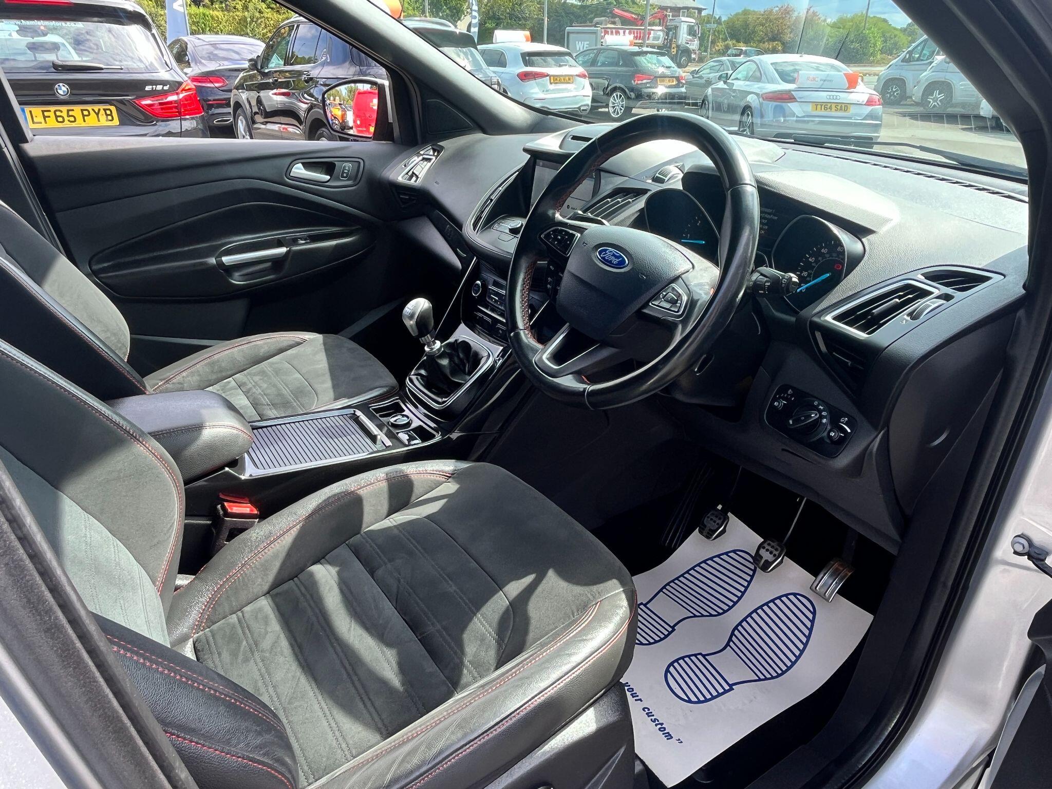 Ford Kuga view 14