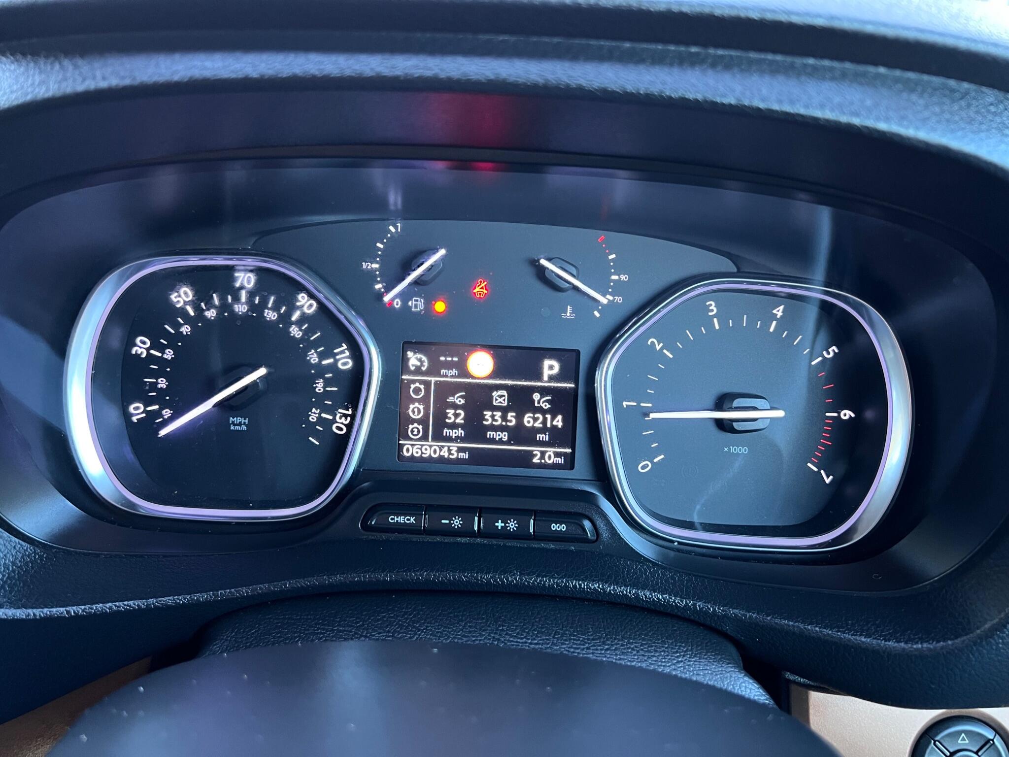 Toyota Proace Verso view 22