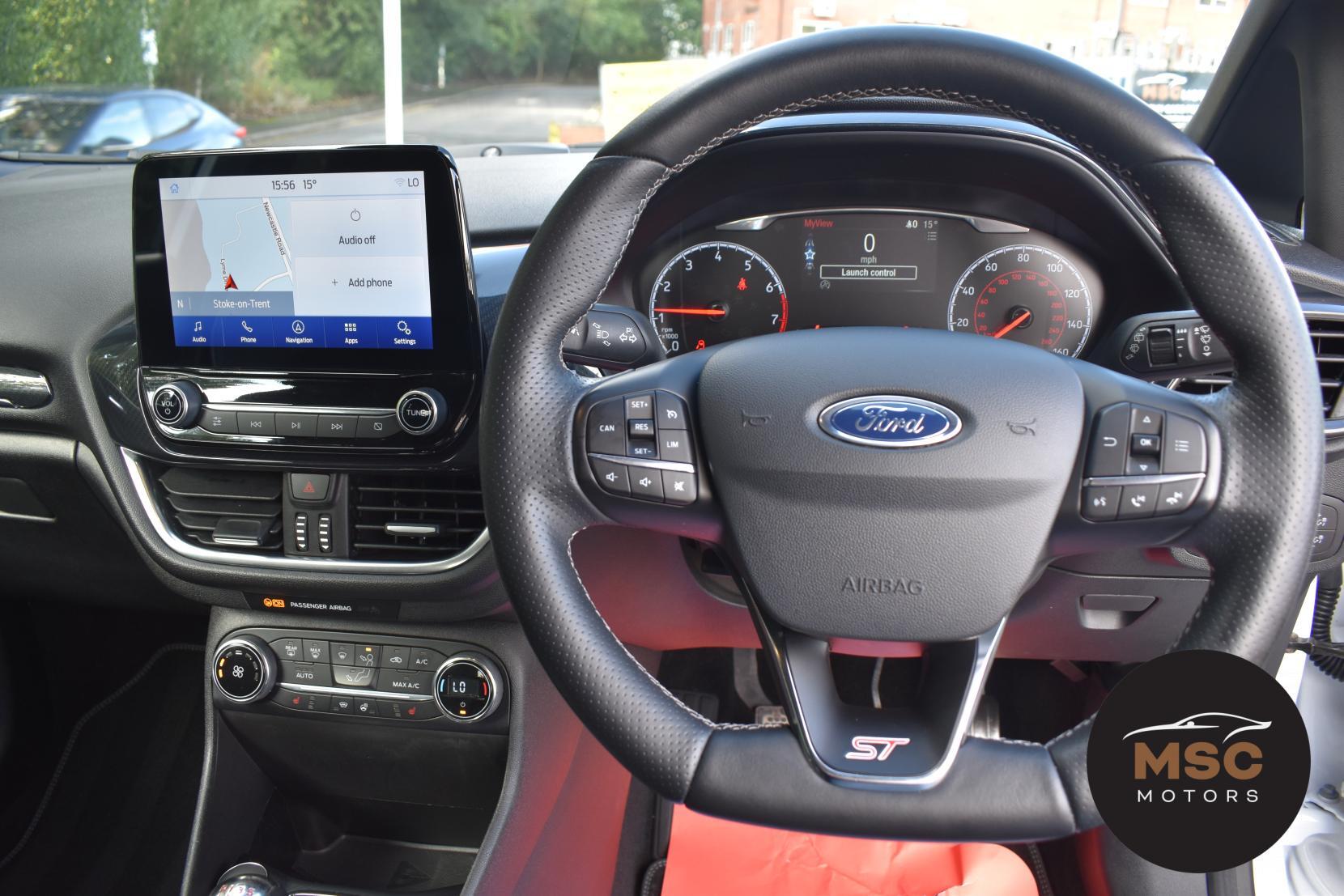 Ford Fiesta view 37