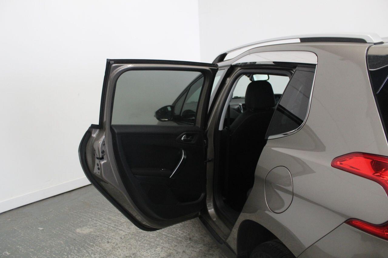 Peugeot 2008 view 27