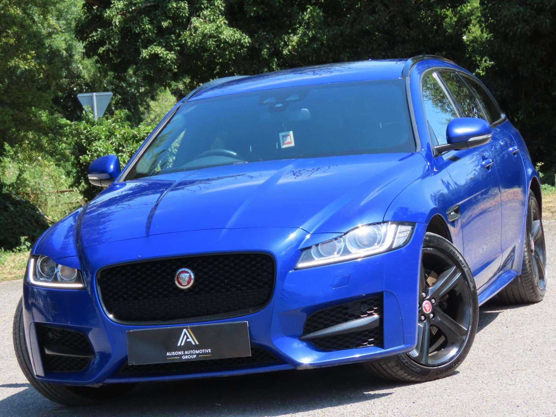 Jaguar XF view 2
