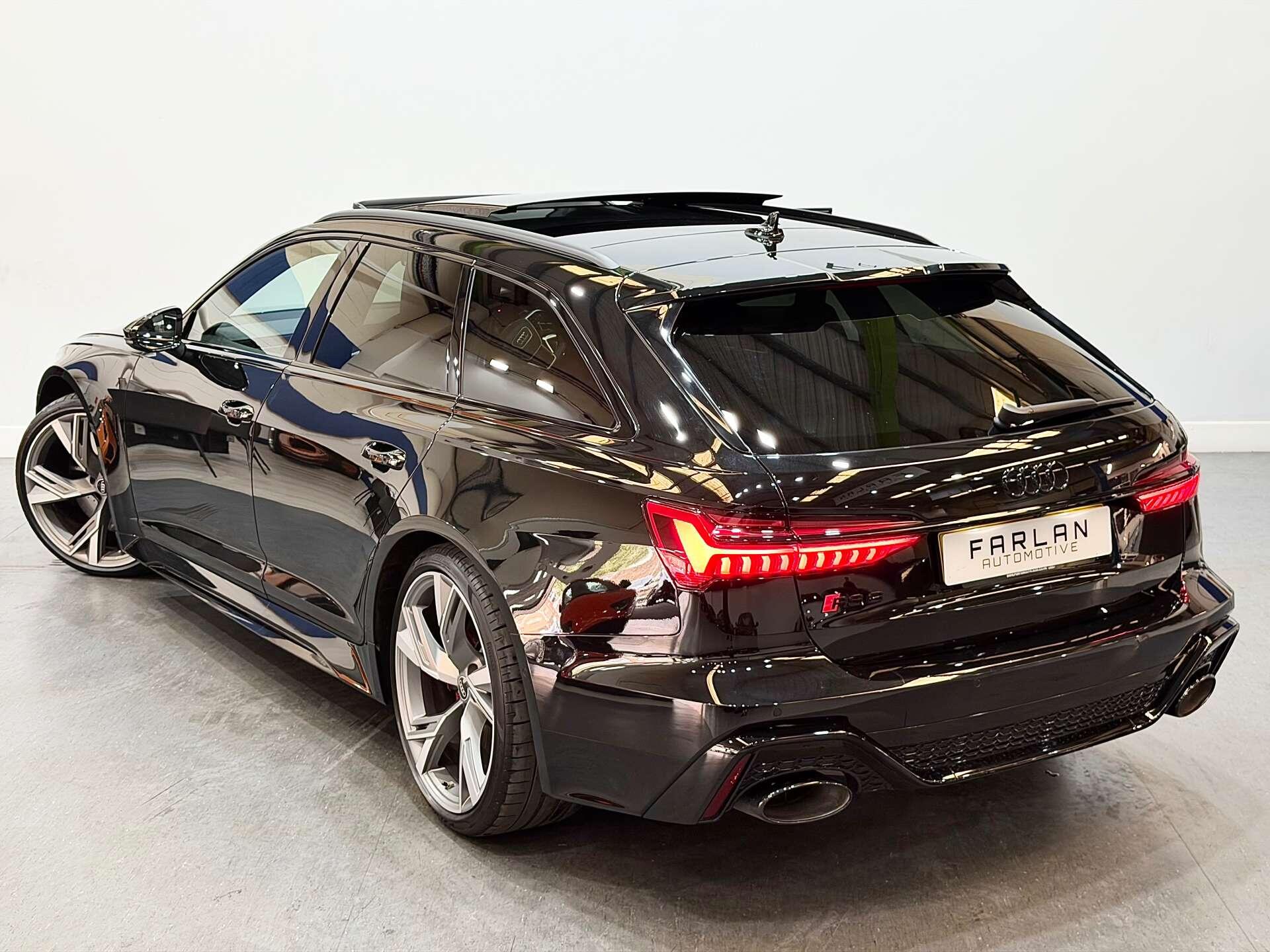 Audi RS6 view 26