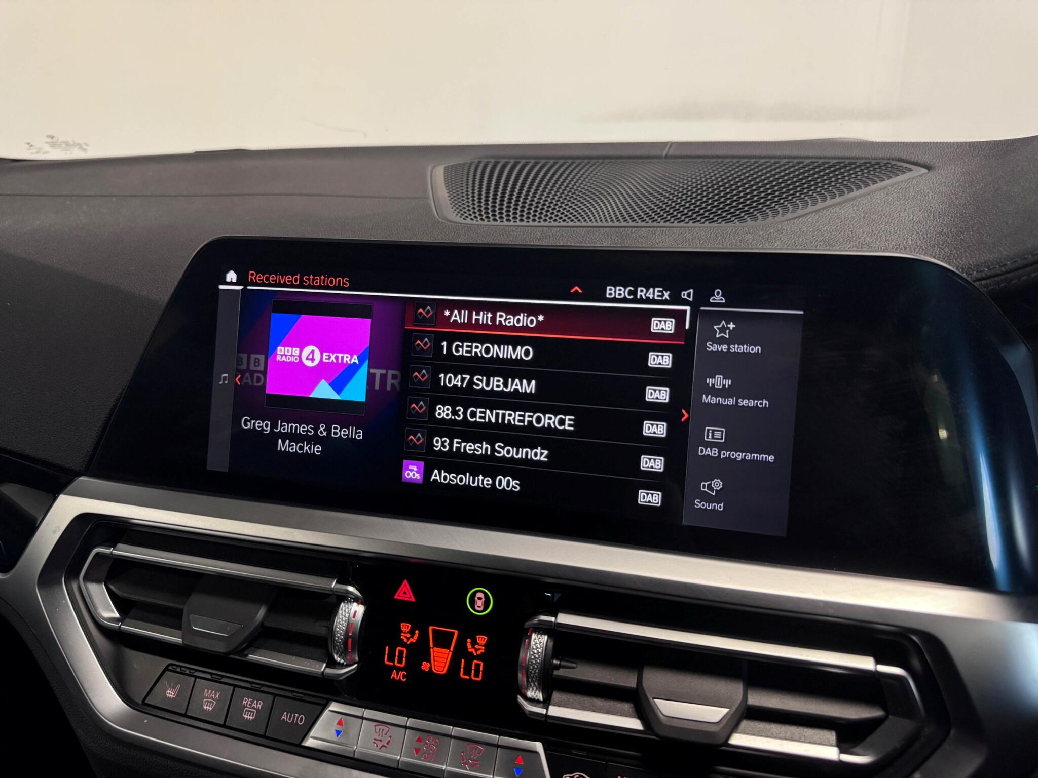 BMW 3 Series view 42