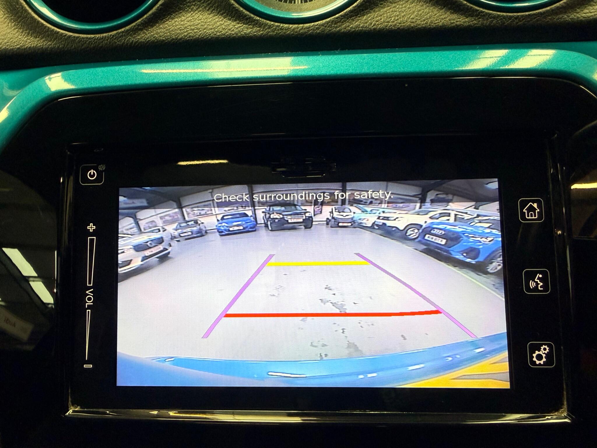 Suzuki Vitara view 22