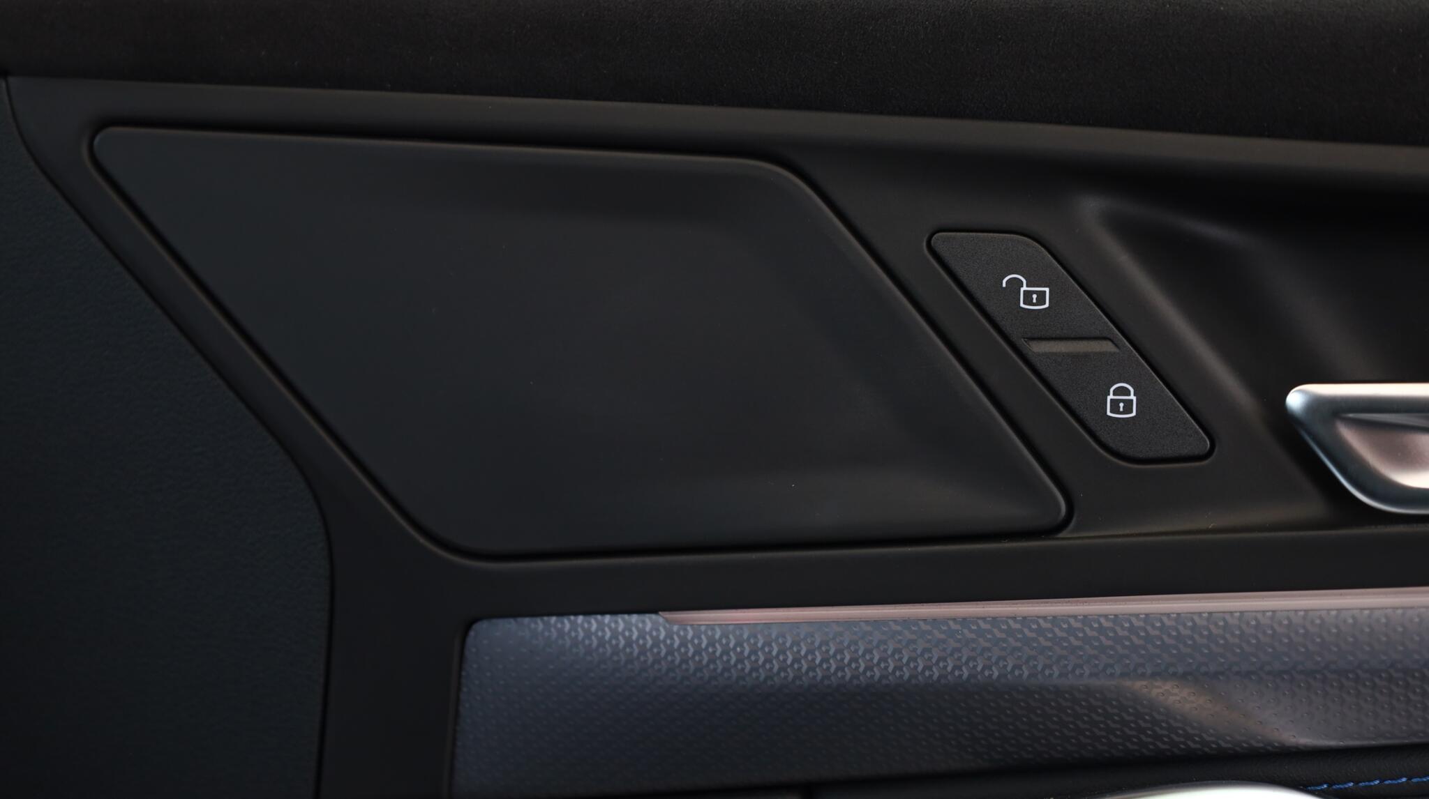 BMW X1 view 21