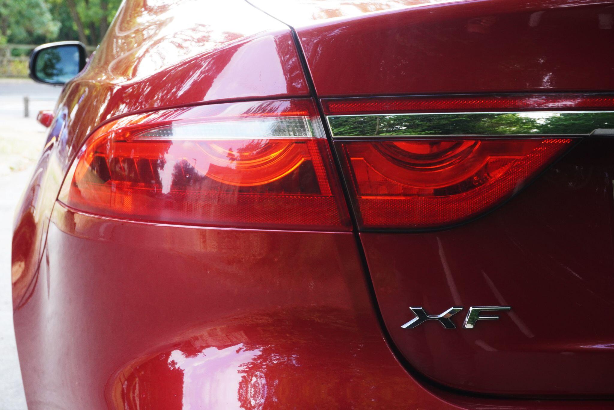 Jaguar XF view 69