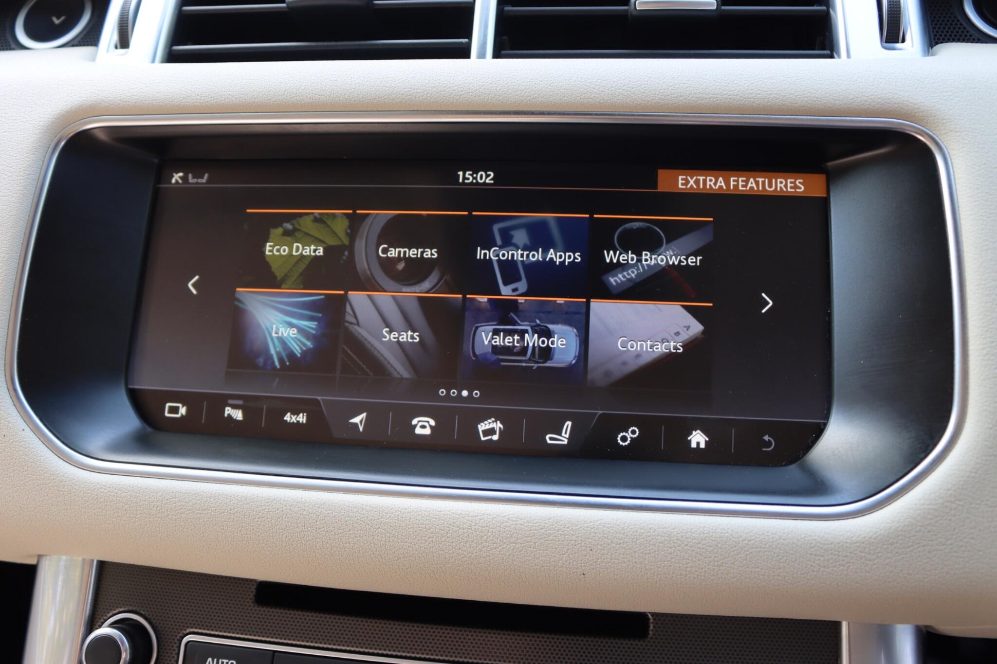 Land Rover Range Rover Sport view 30