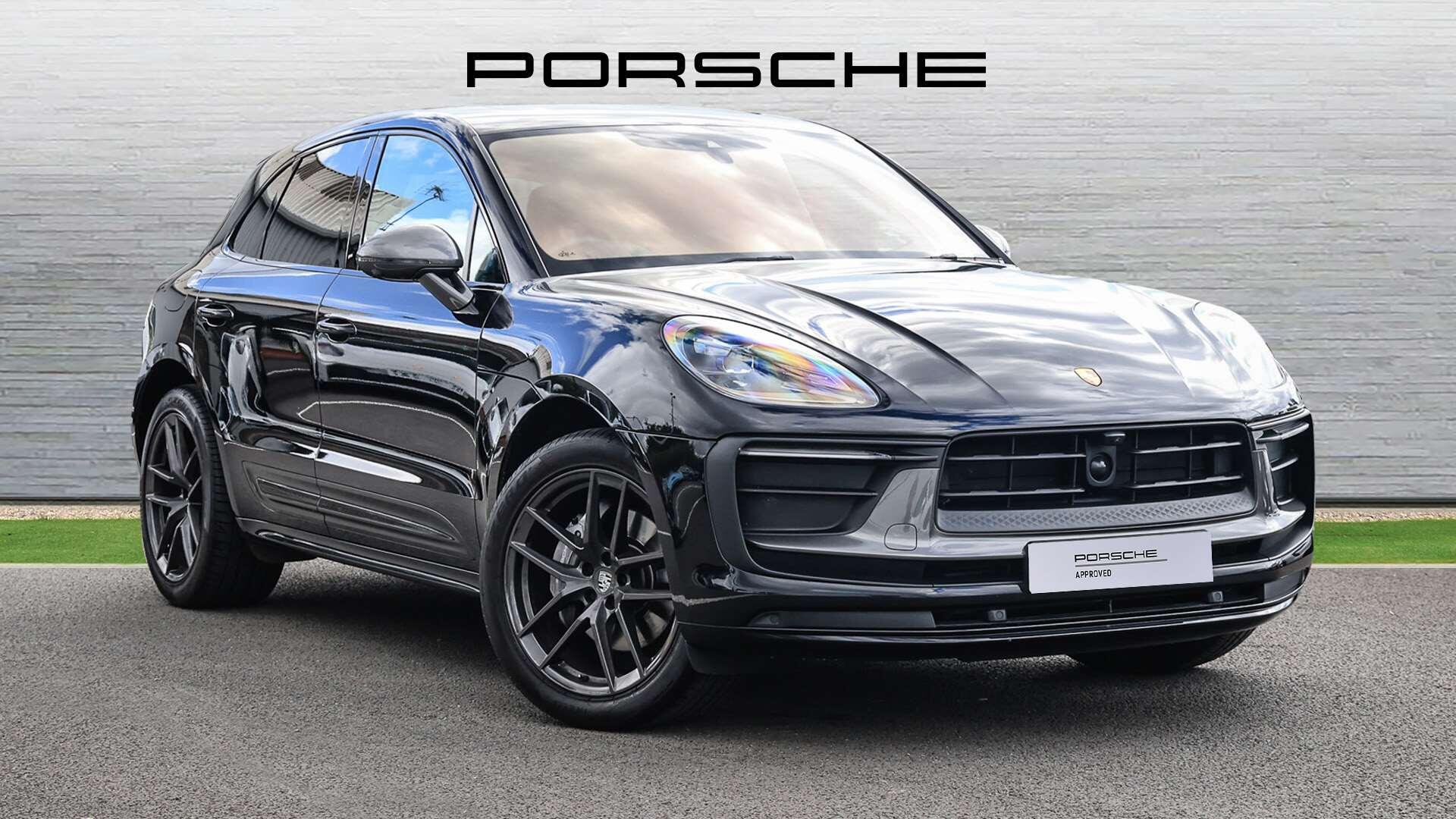 2022 Porsche Macan in Black for sale