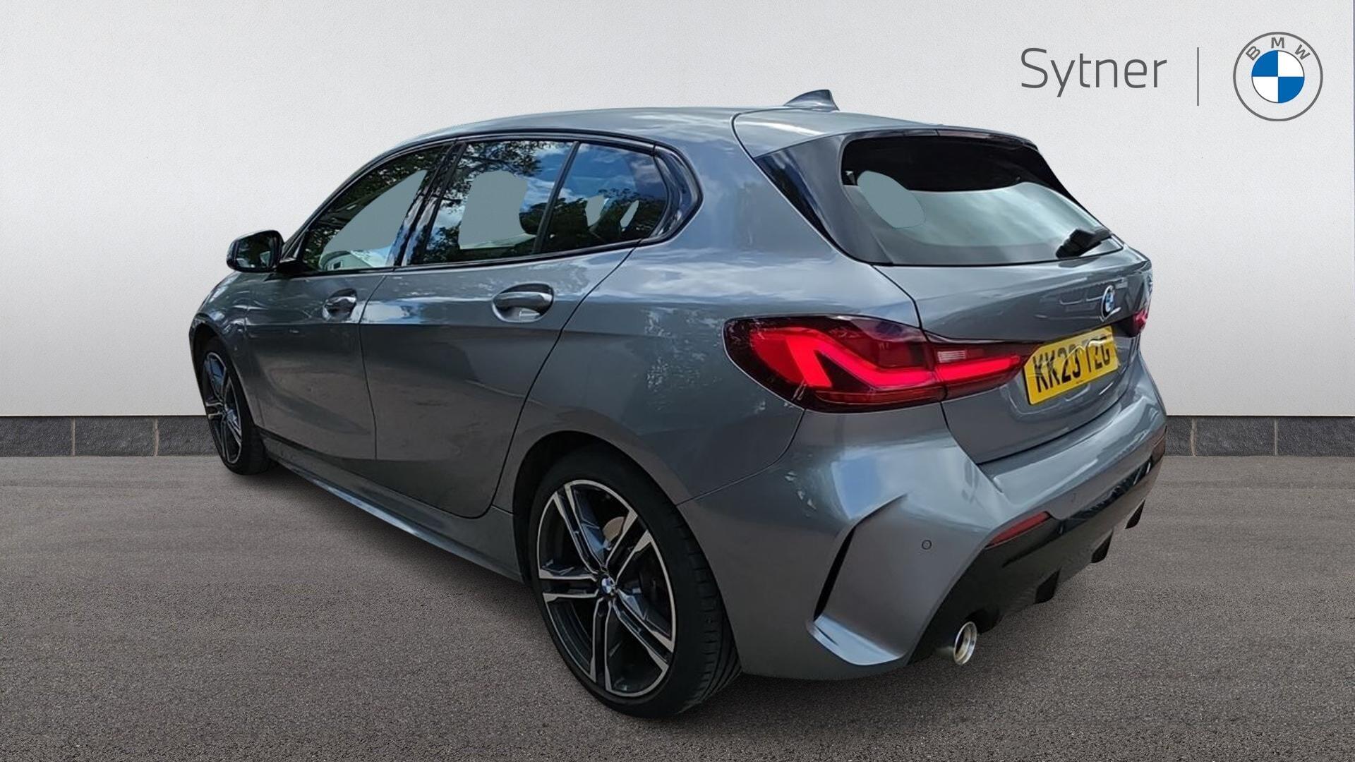 BMW 1 Series view 2