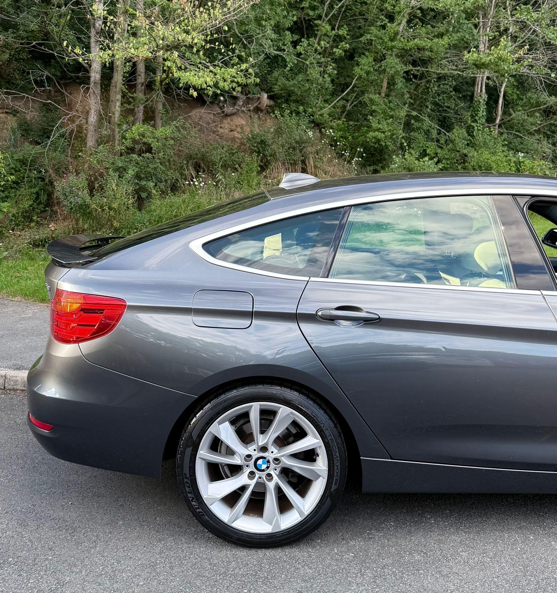 BMW 3 Series view 73