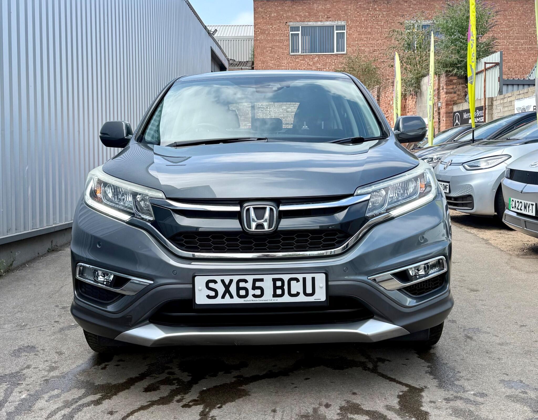 Honda CR-V view 2