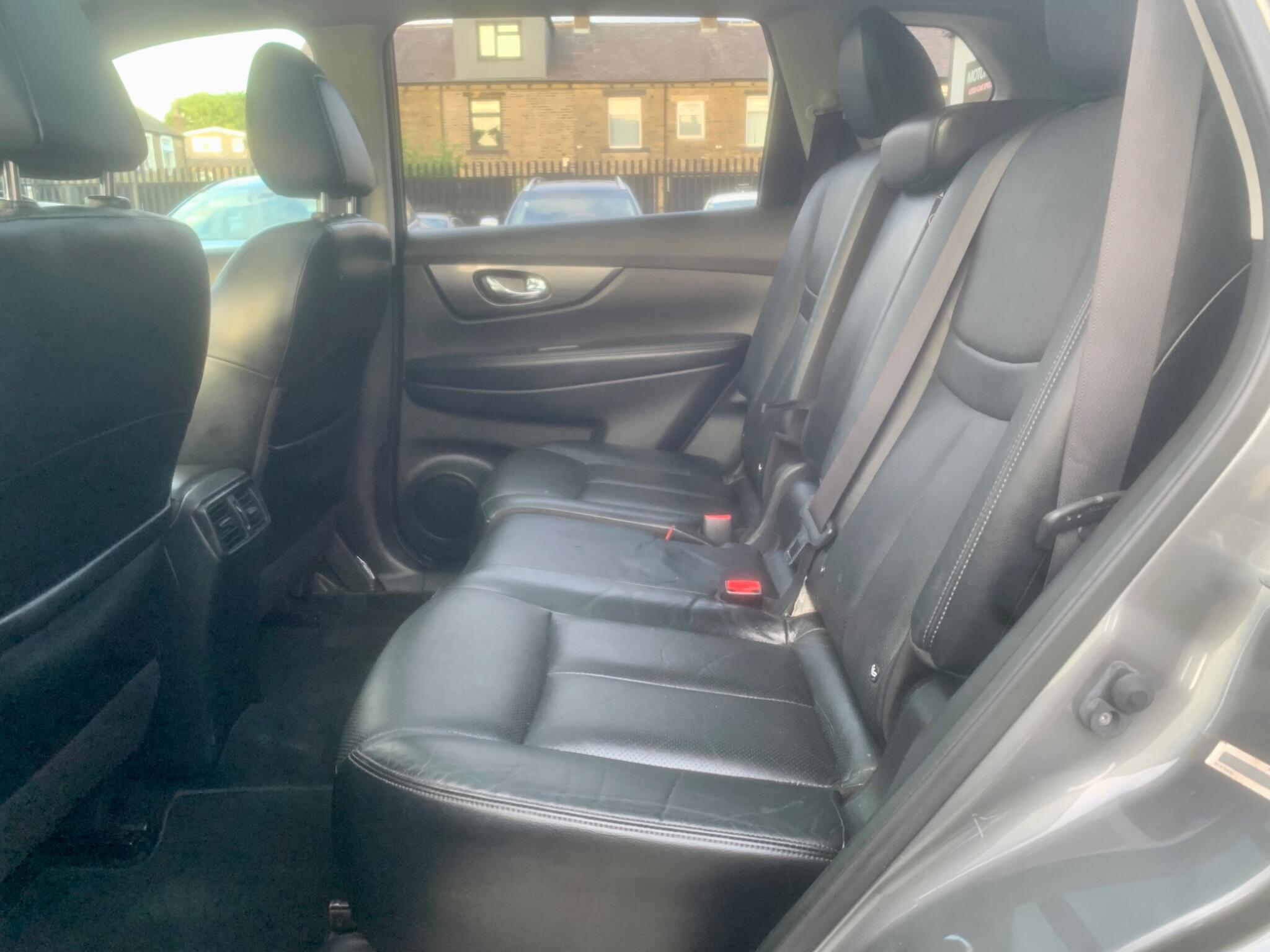 Nissan X-Trail view 49