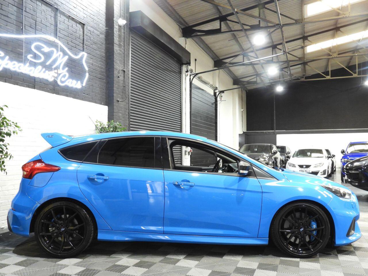 Ford Focus view 13