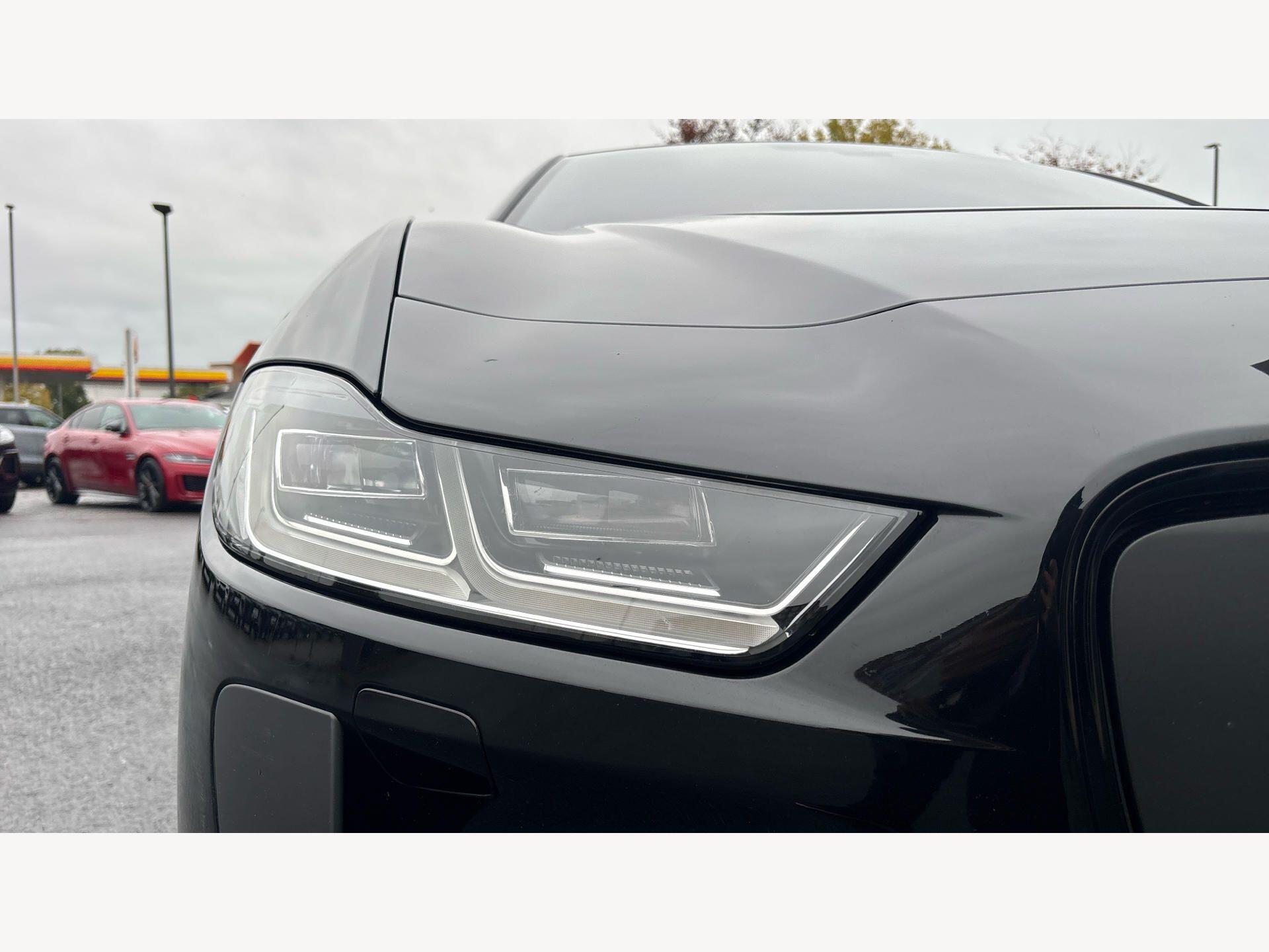Jaguar I-Pace view 21