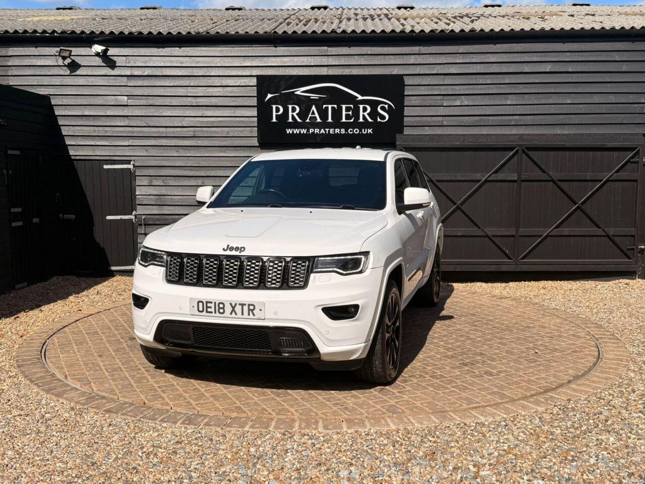 Jeep Grand Cherokee view 34