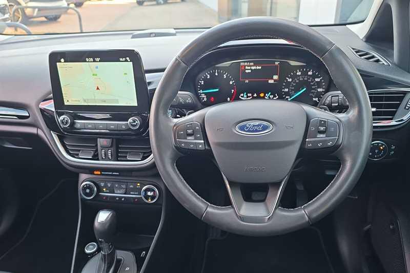 Ford Fiesta view 11