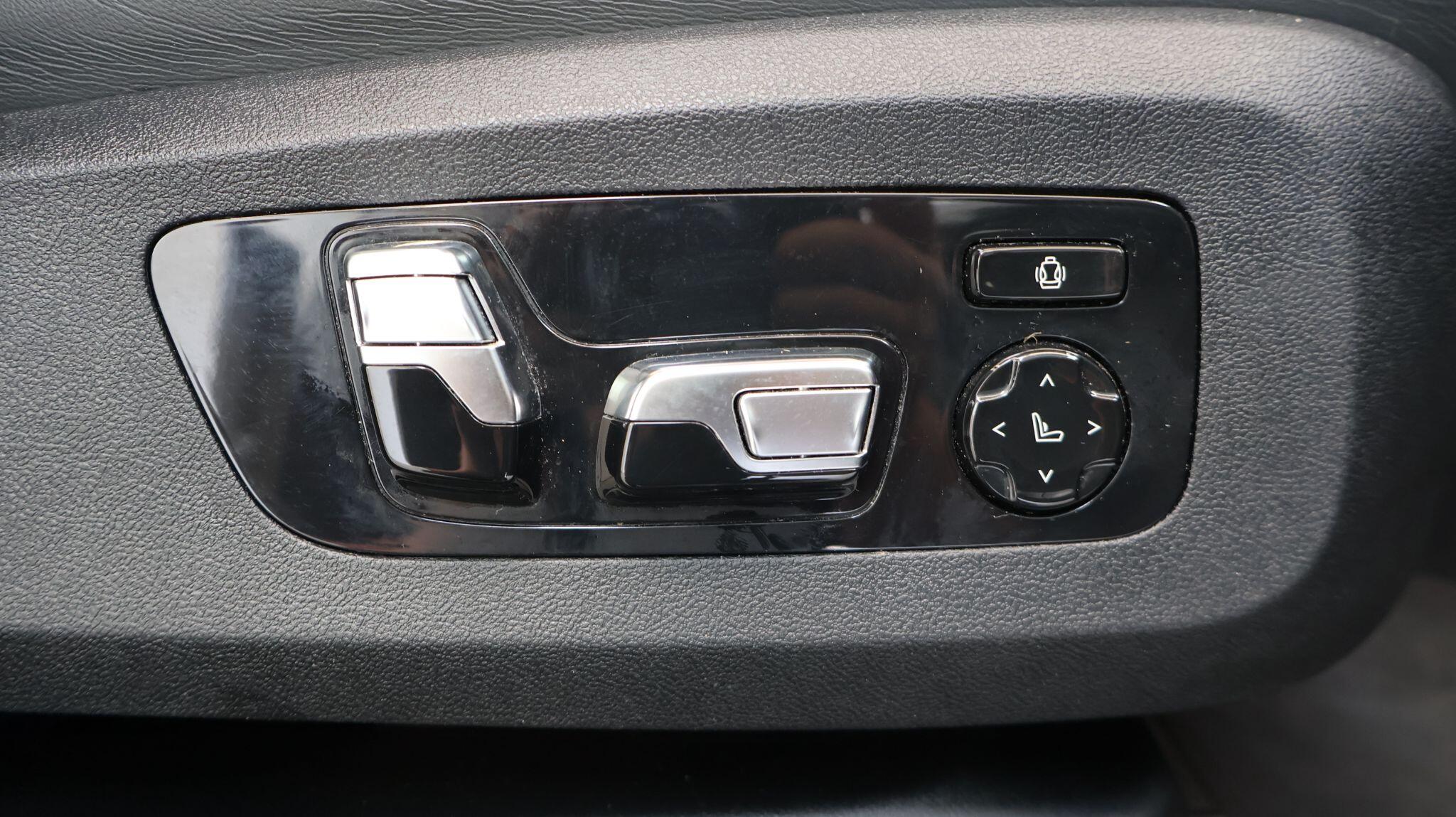BMW X5 M view 33