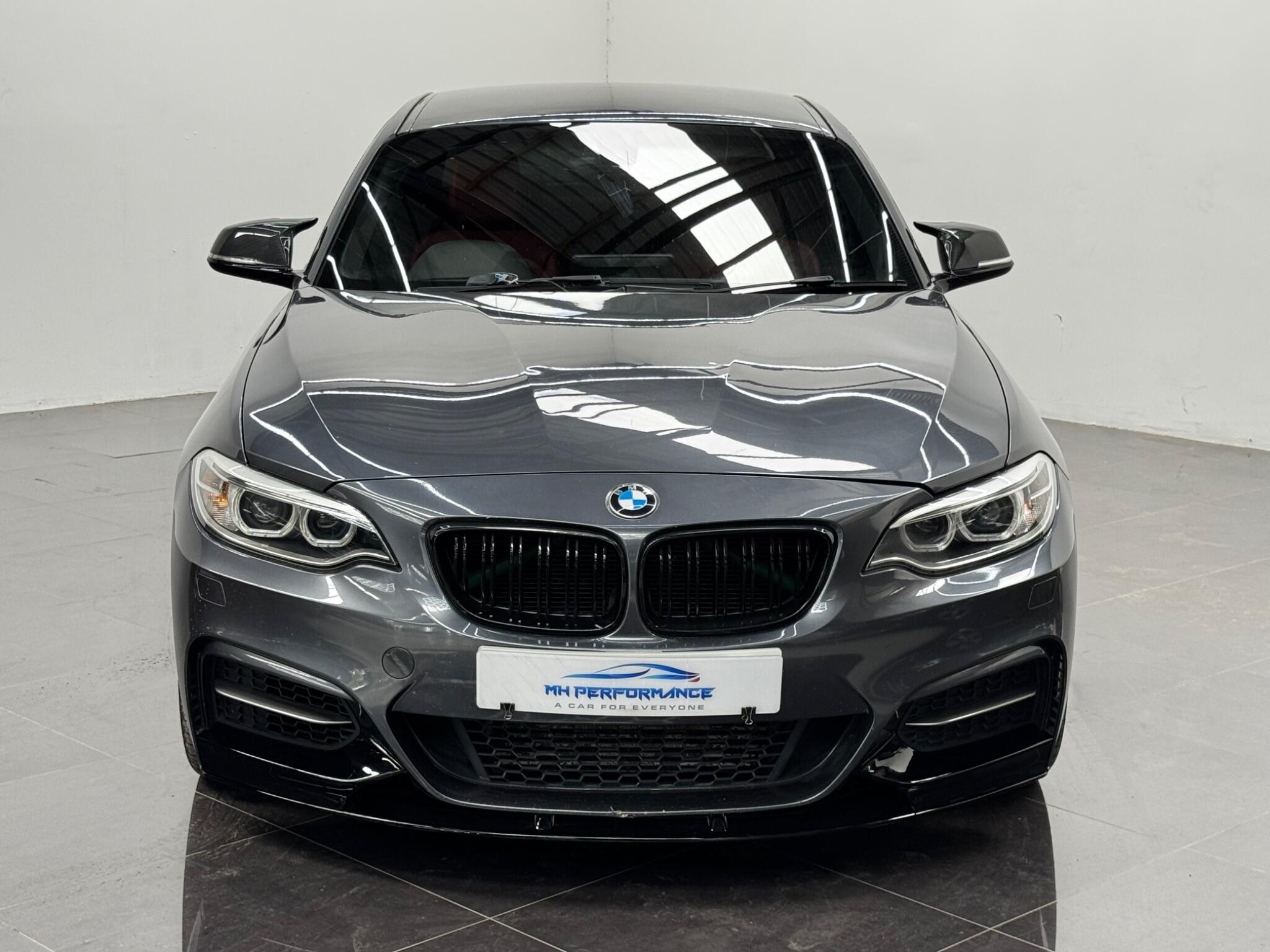 BMW 2 Series view 29