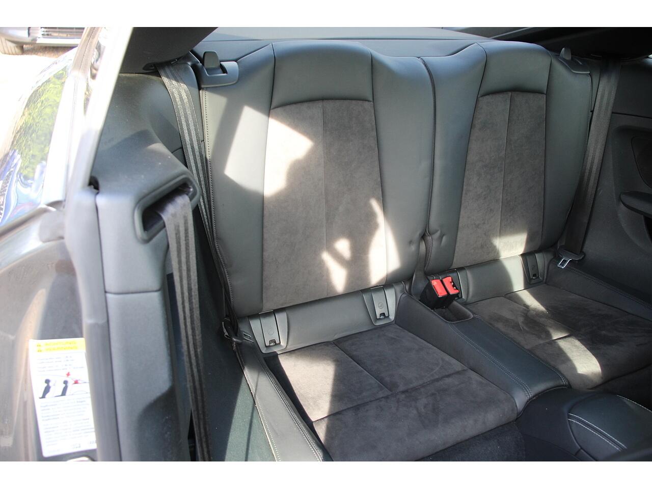 Audi TT view 18