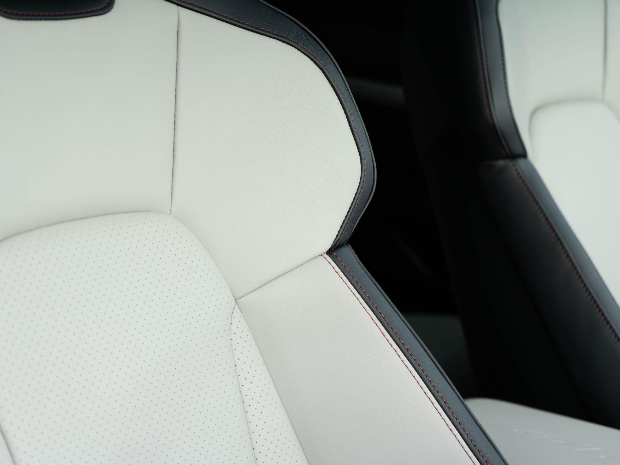 Porsche Taycan view 91