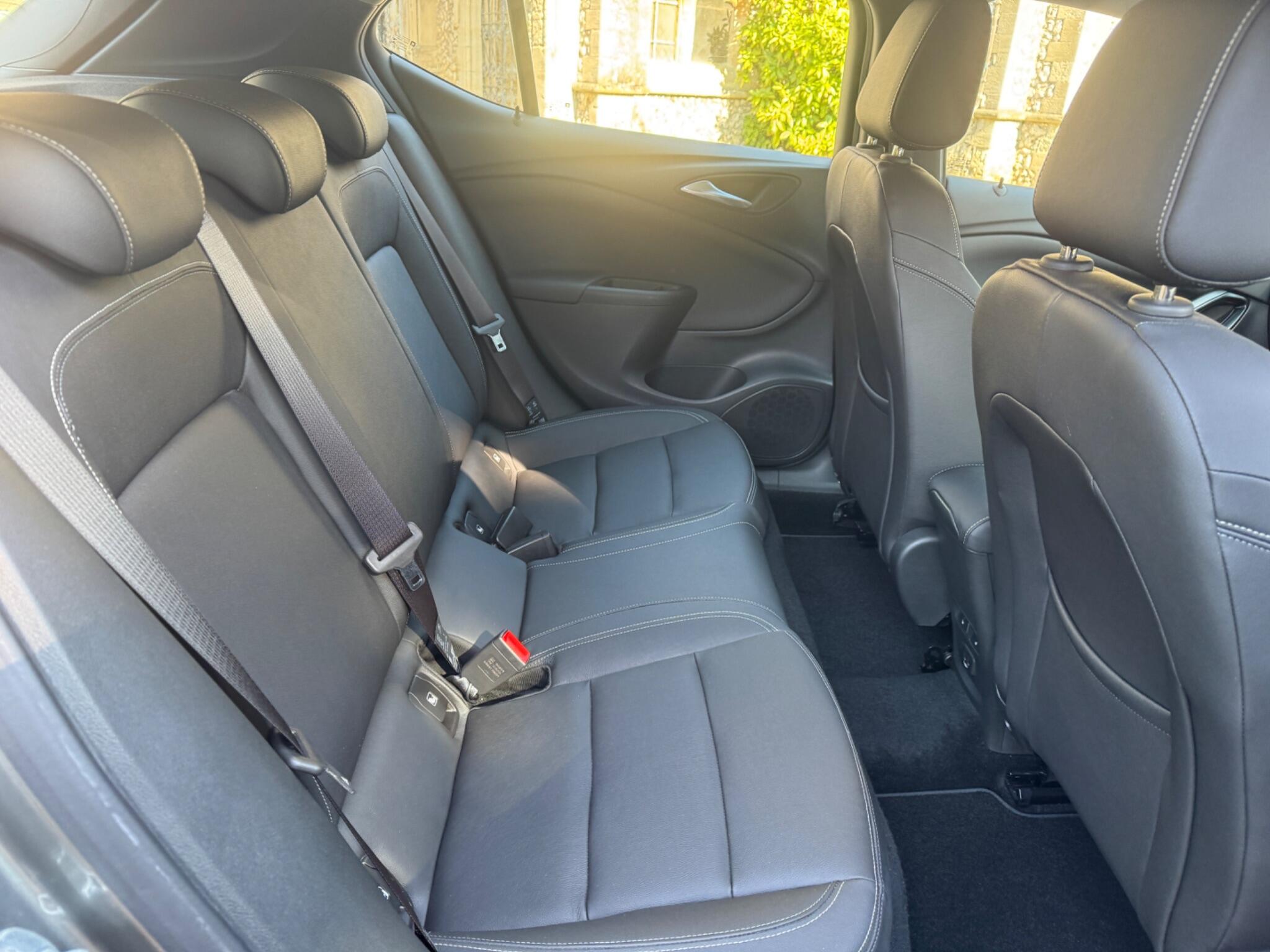 Vauxhall Astra view 32