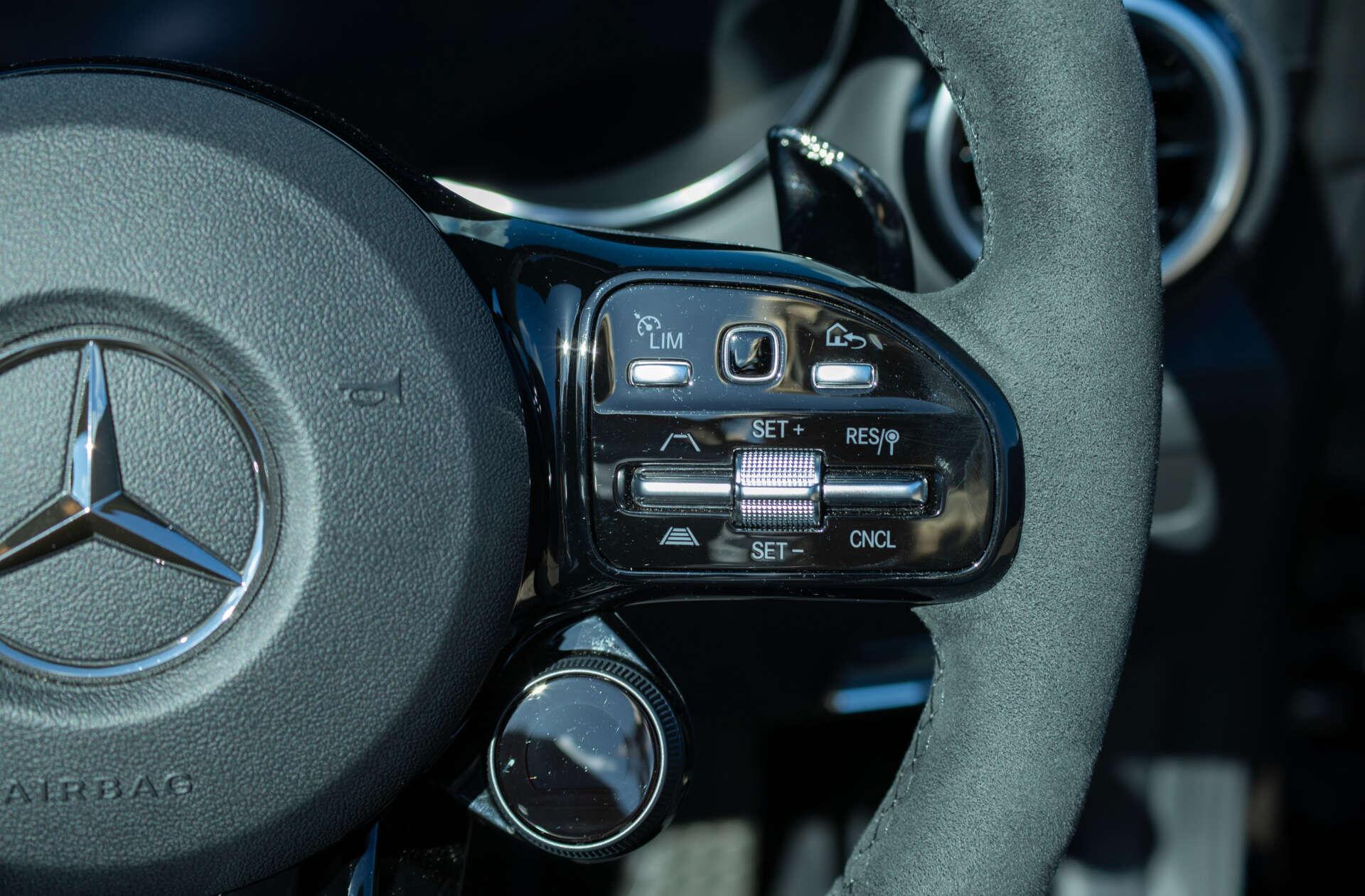 Mercedes-Benz Amg GT view 25