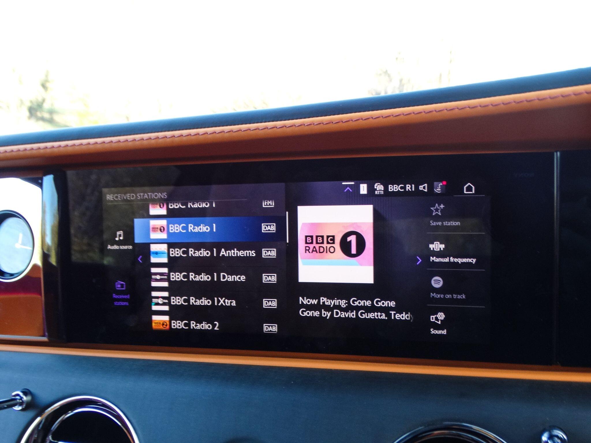 Rolls-Royce Spectre view 33
