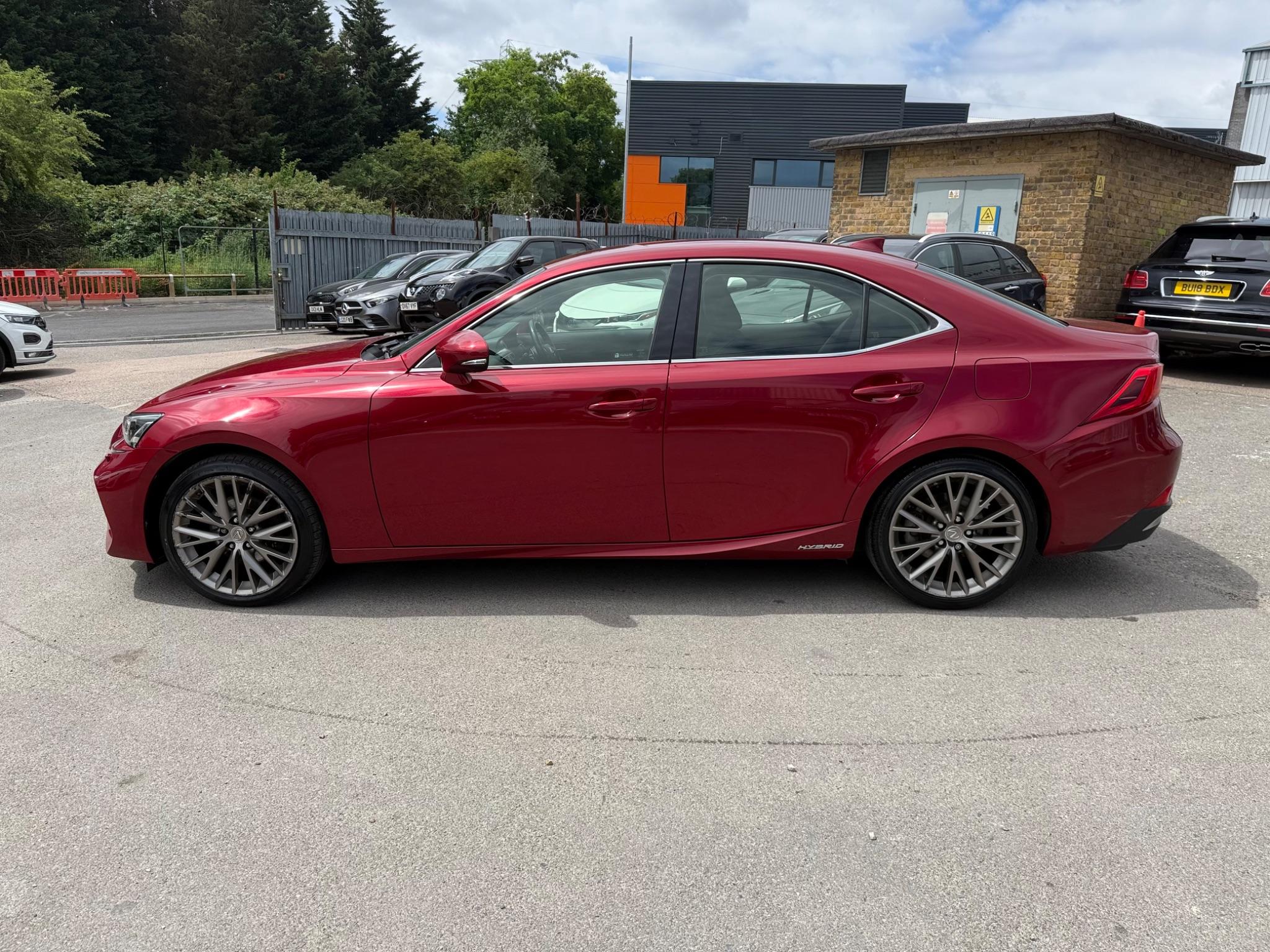 Lexus Is view 5
