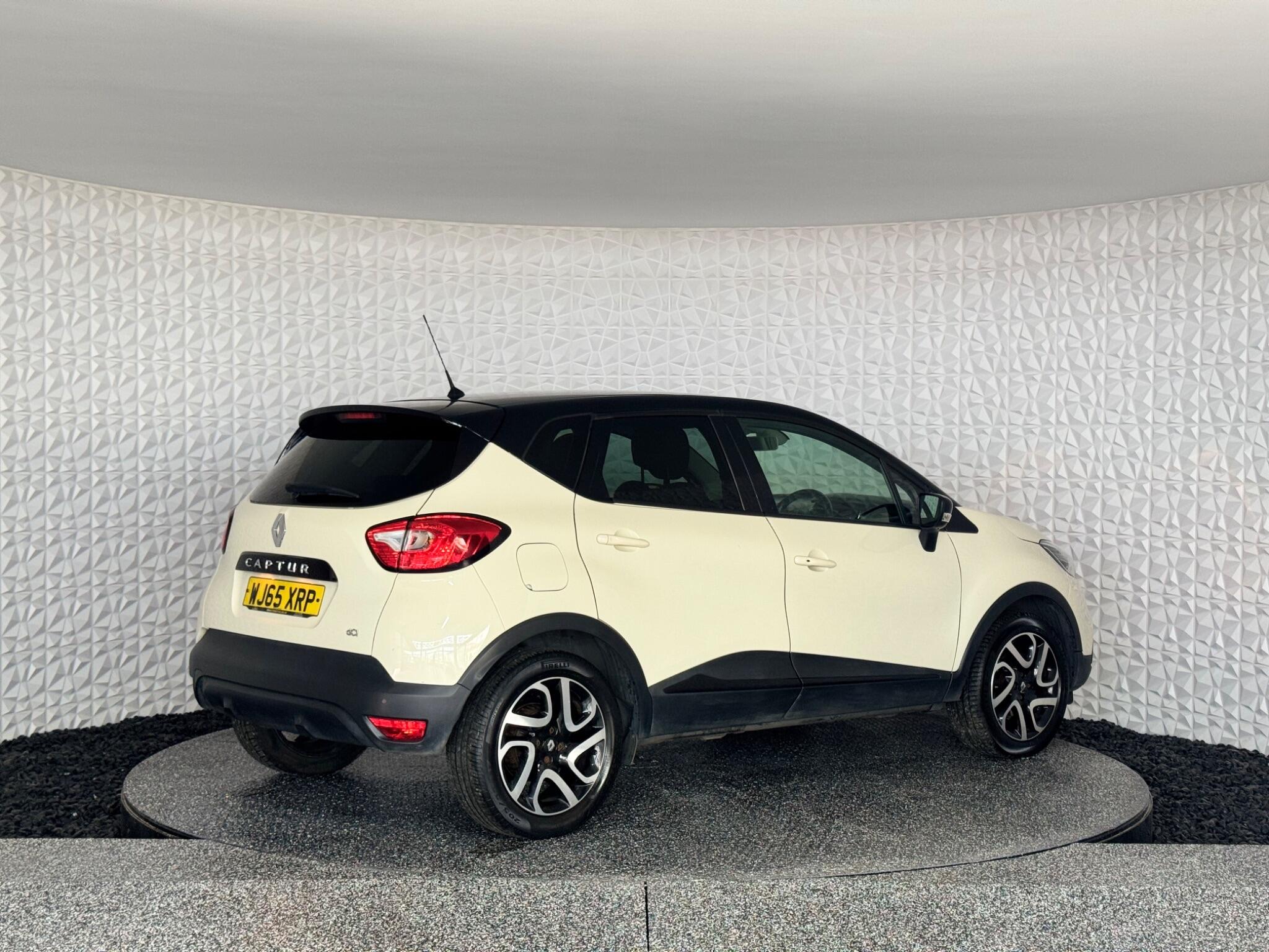 Renault Captur view 7