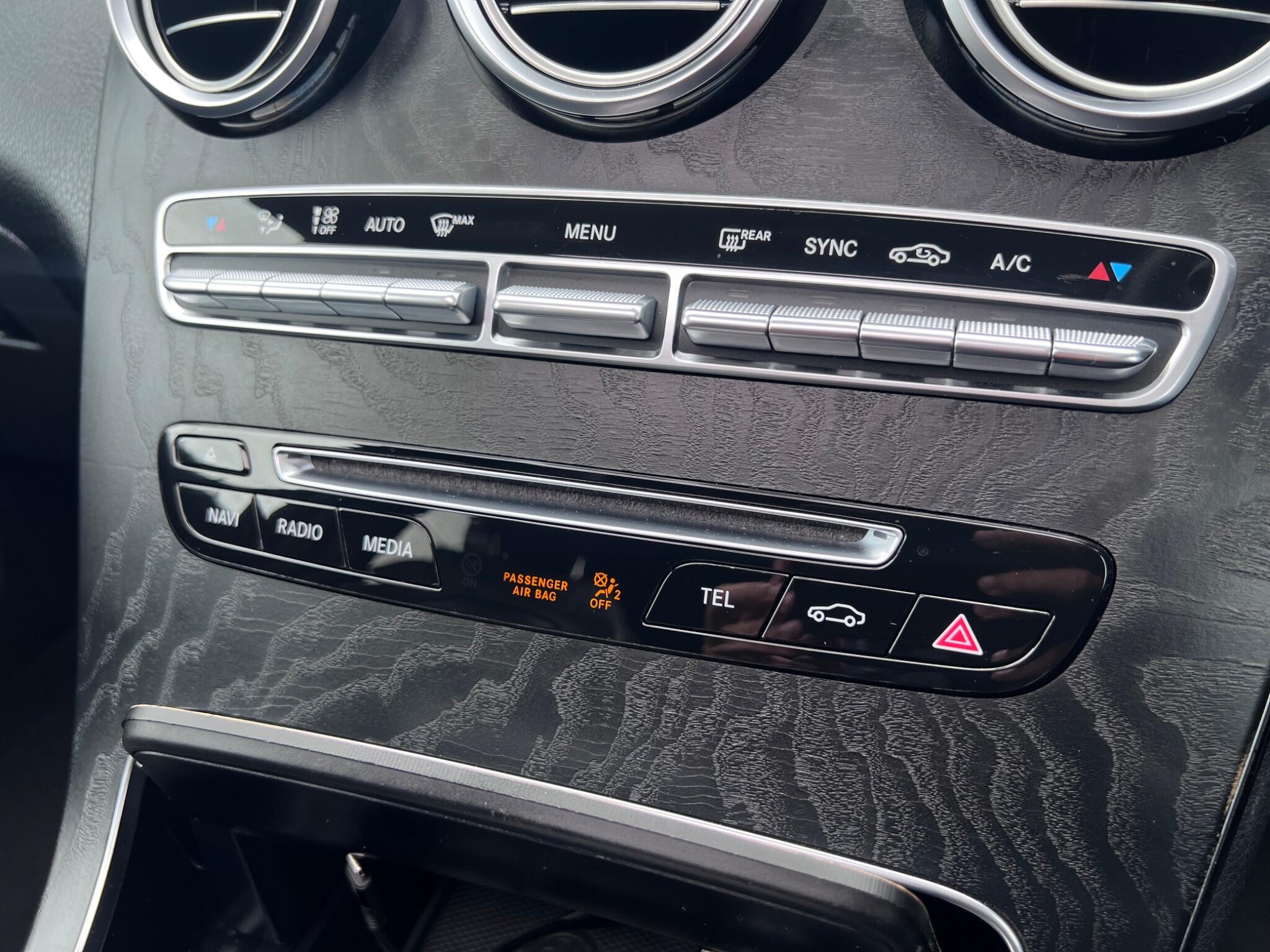 Mercedes-Benz GLC view 27