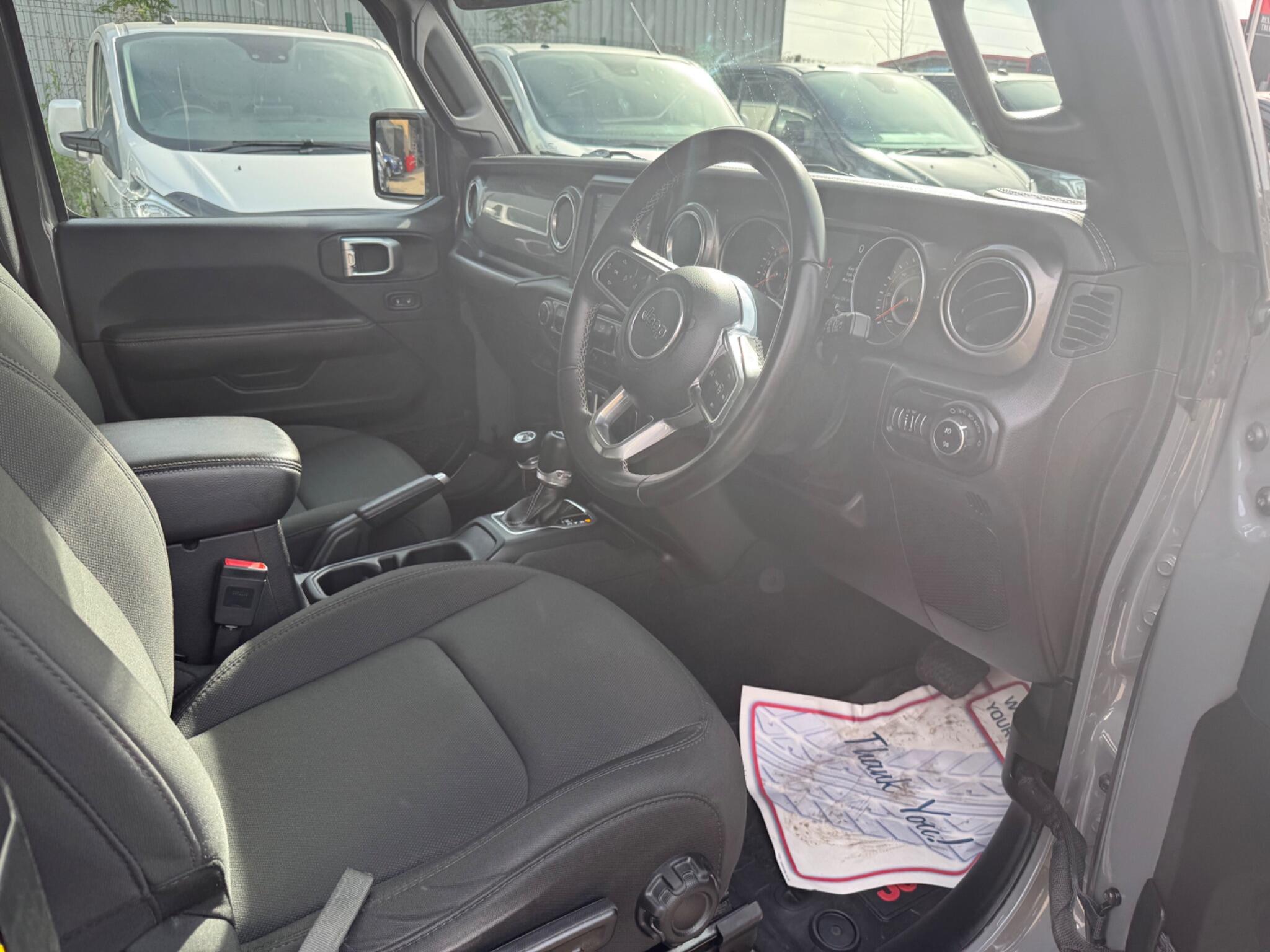 Jeep Wrangler view 51
