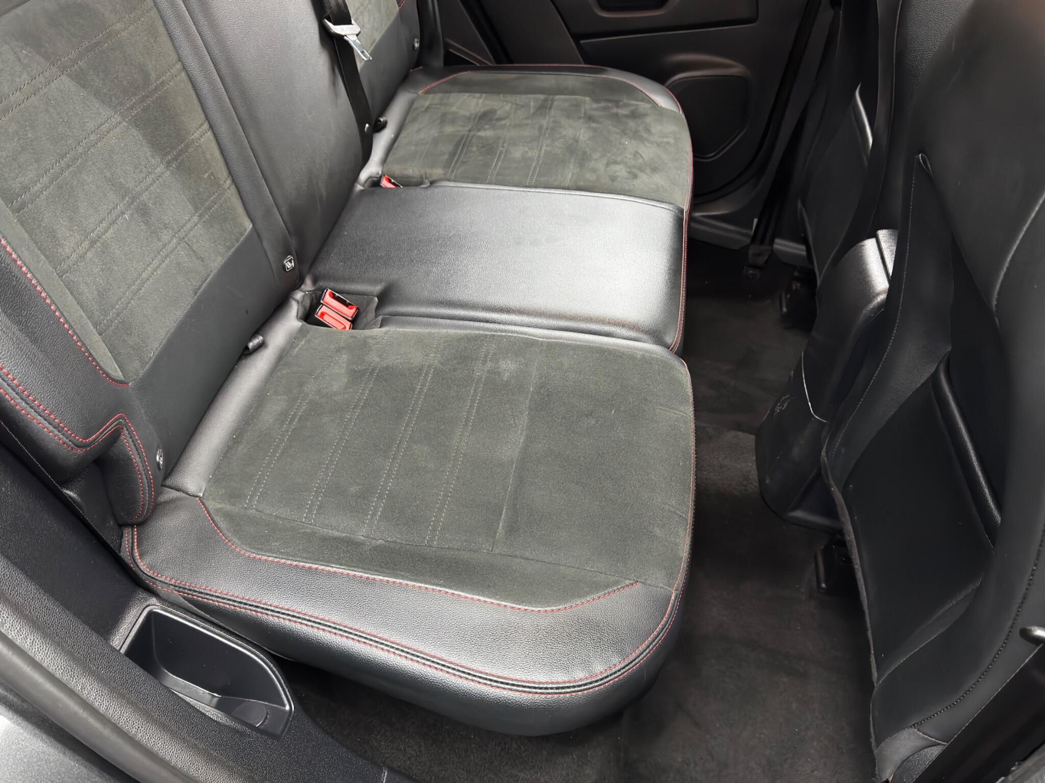 Ford Ecosport view 16