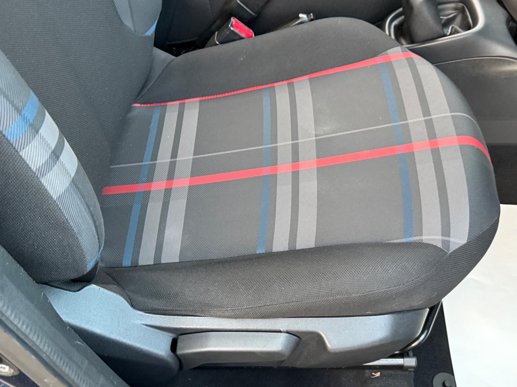 Peugeot 108 - Image 32