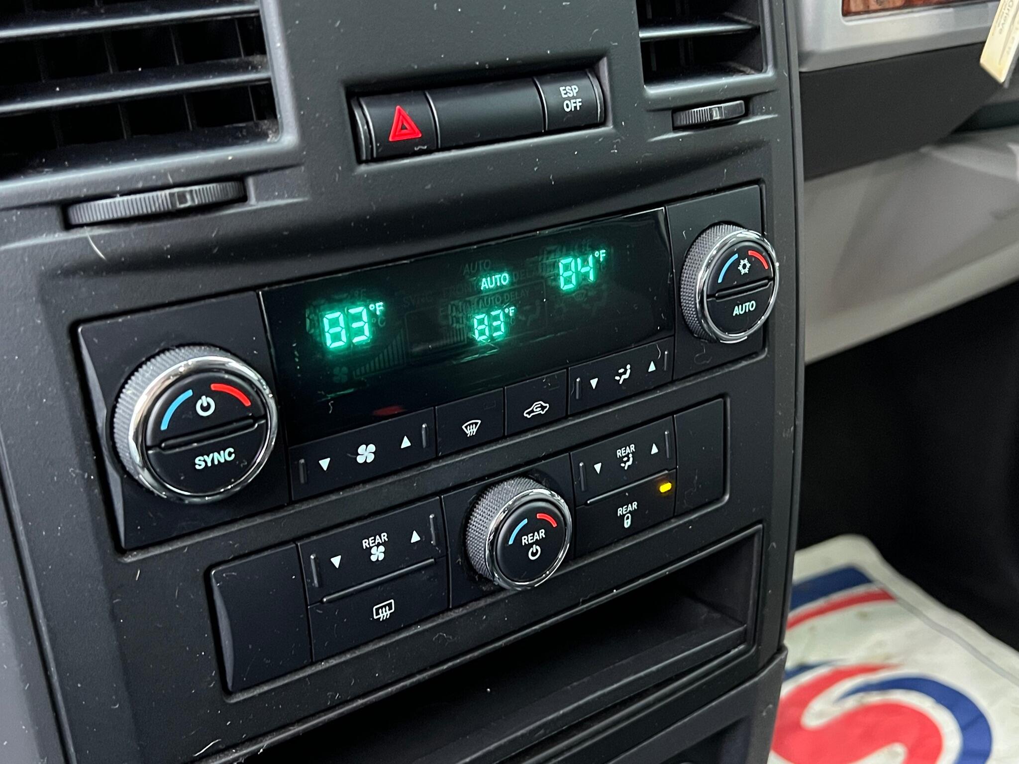 2008 Chrysler Grand Voyager image 25