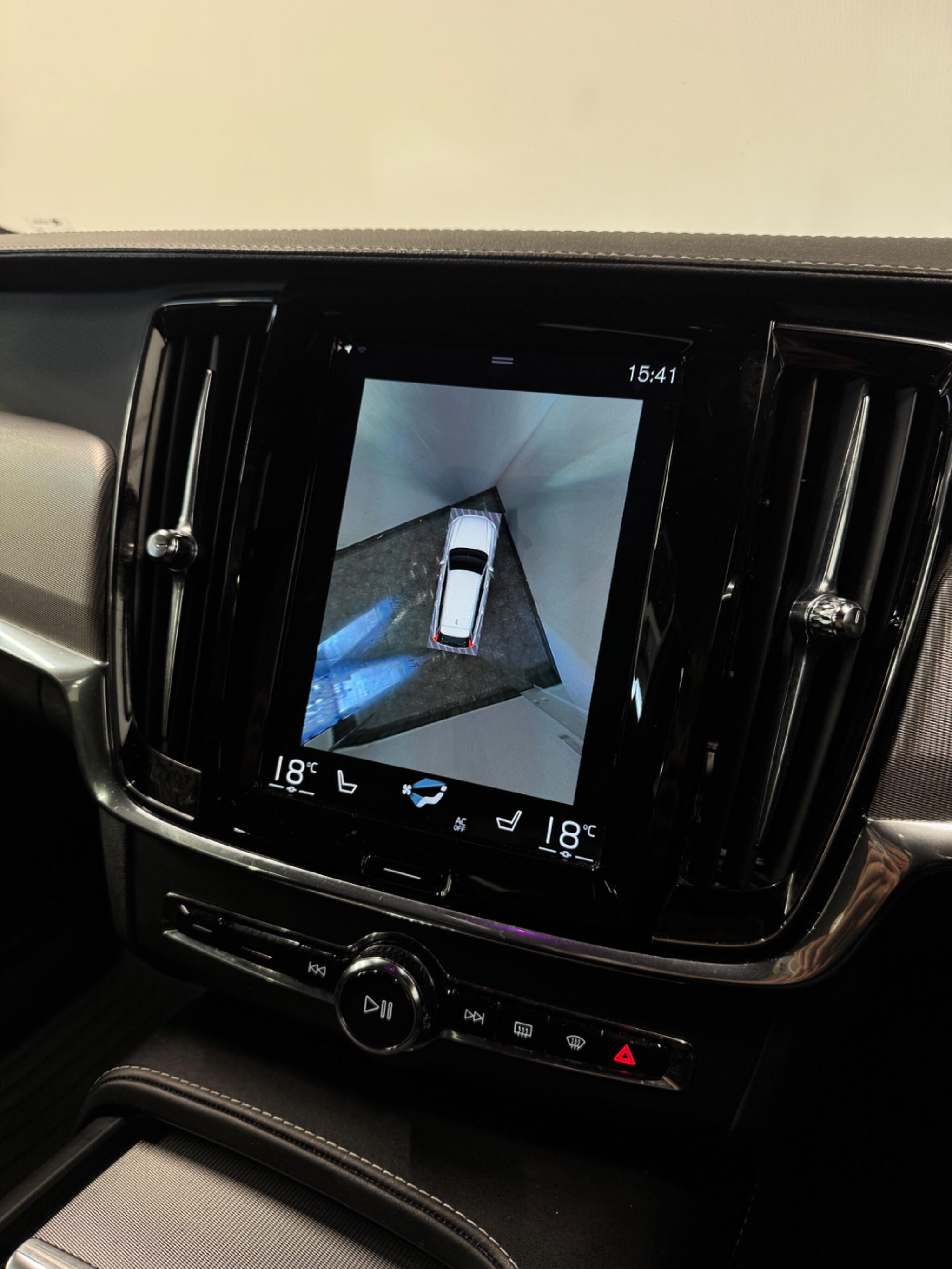 Volvo V90 view 23