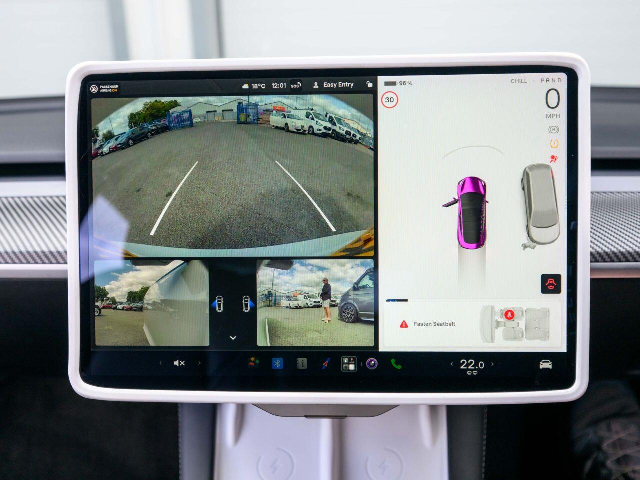 Tesla Model 3 view 34