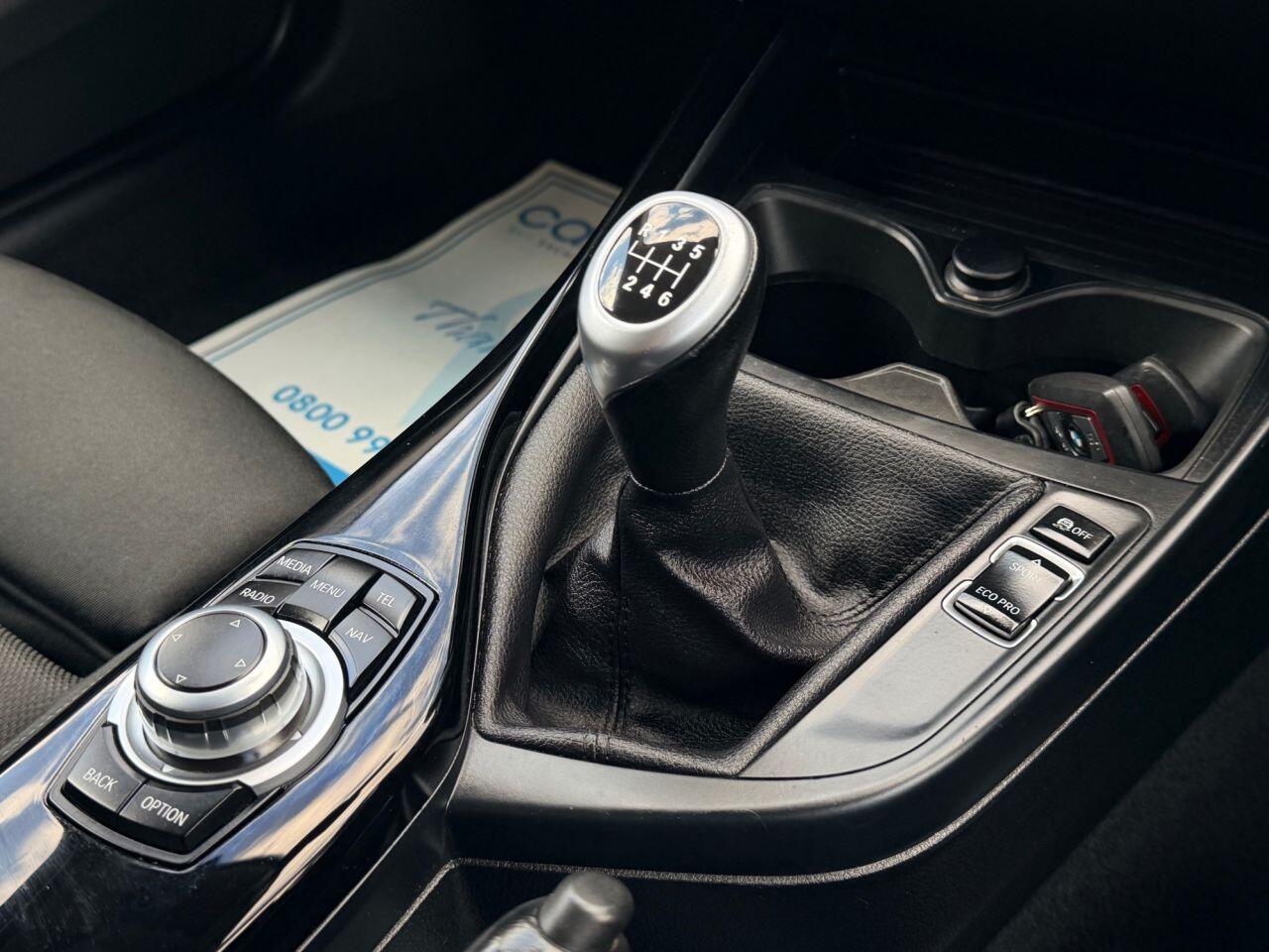 BMW 1 Series view 34