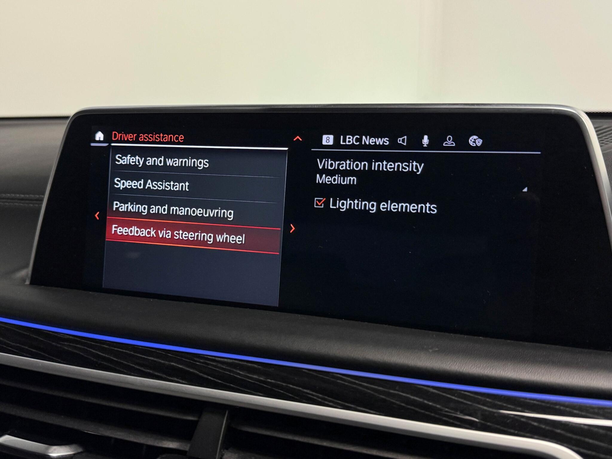 BMW 7 Series view 51