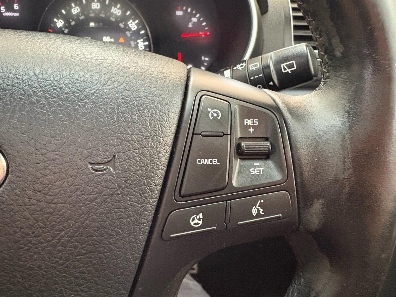 Kia Sorento view 22