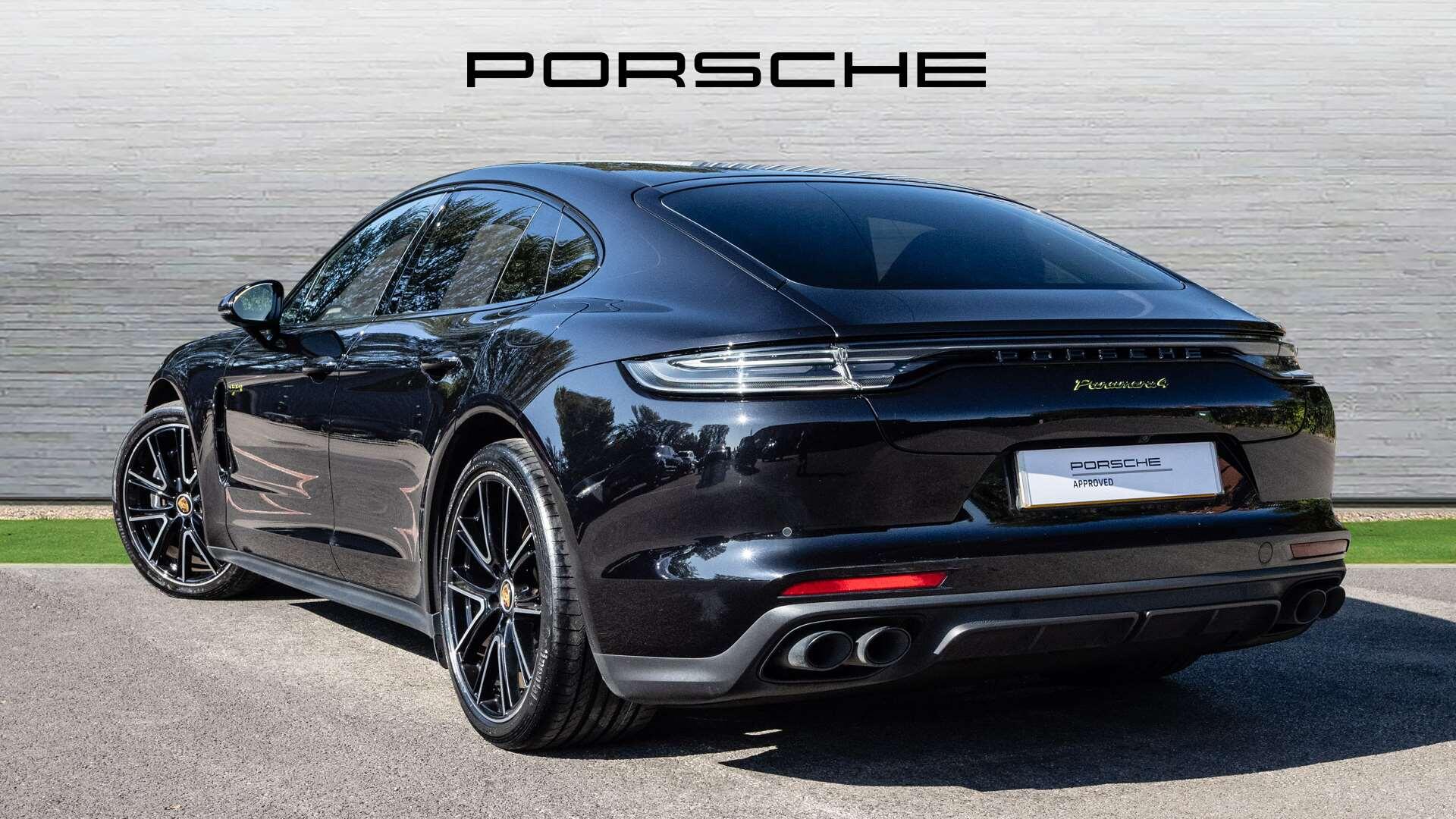 Porsche Panamera view 3